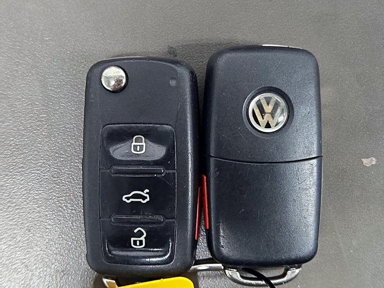 2017 Volkswagen Tiguan S - Photo 24