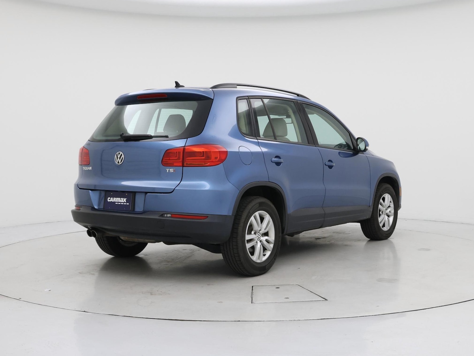 2017 Volkswagen Tiguan S - Photo 9