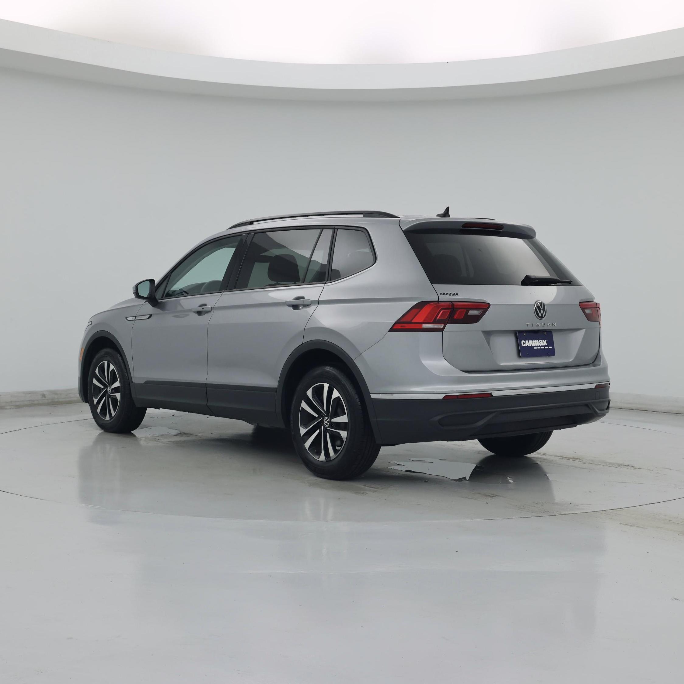 Thumbnail: 2024 Volkswagen Tiguan - 2