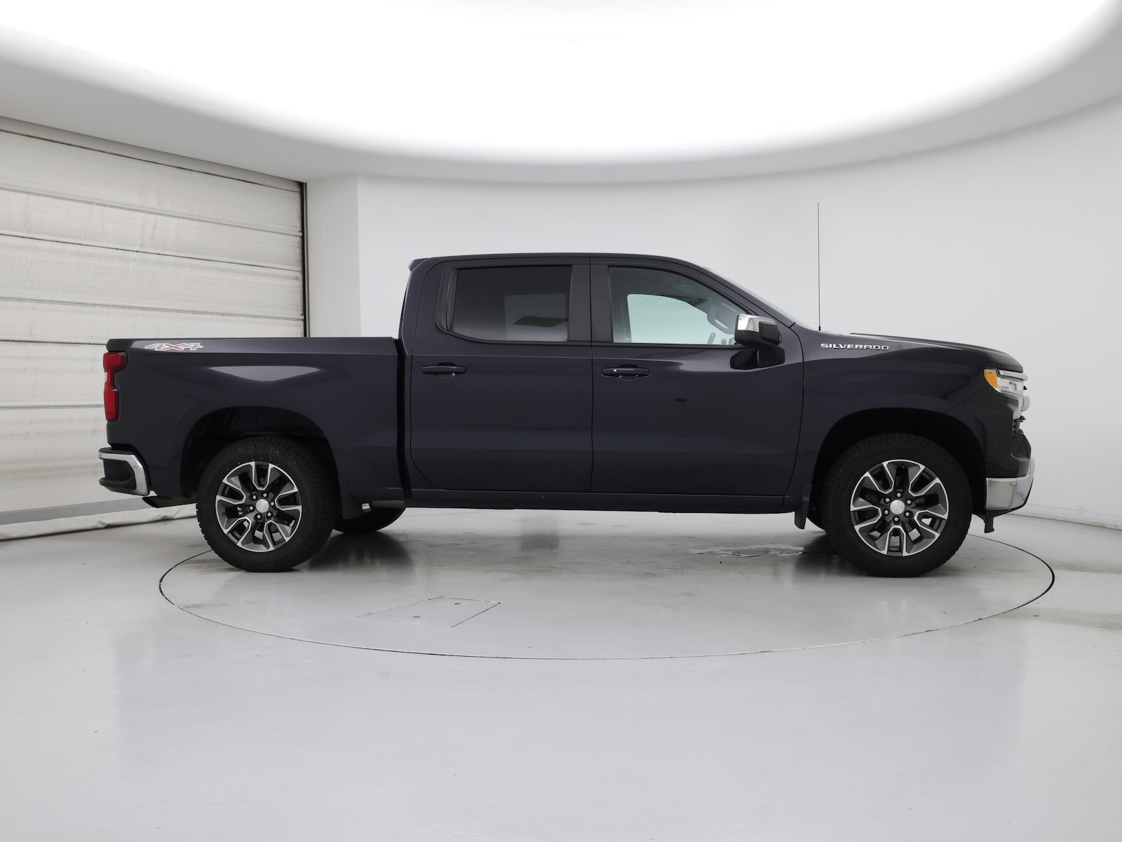 2022 Chevrolet Silverado 1500 LT - Photo 8