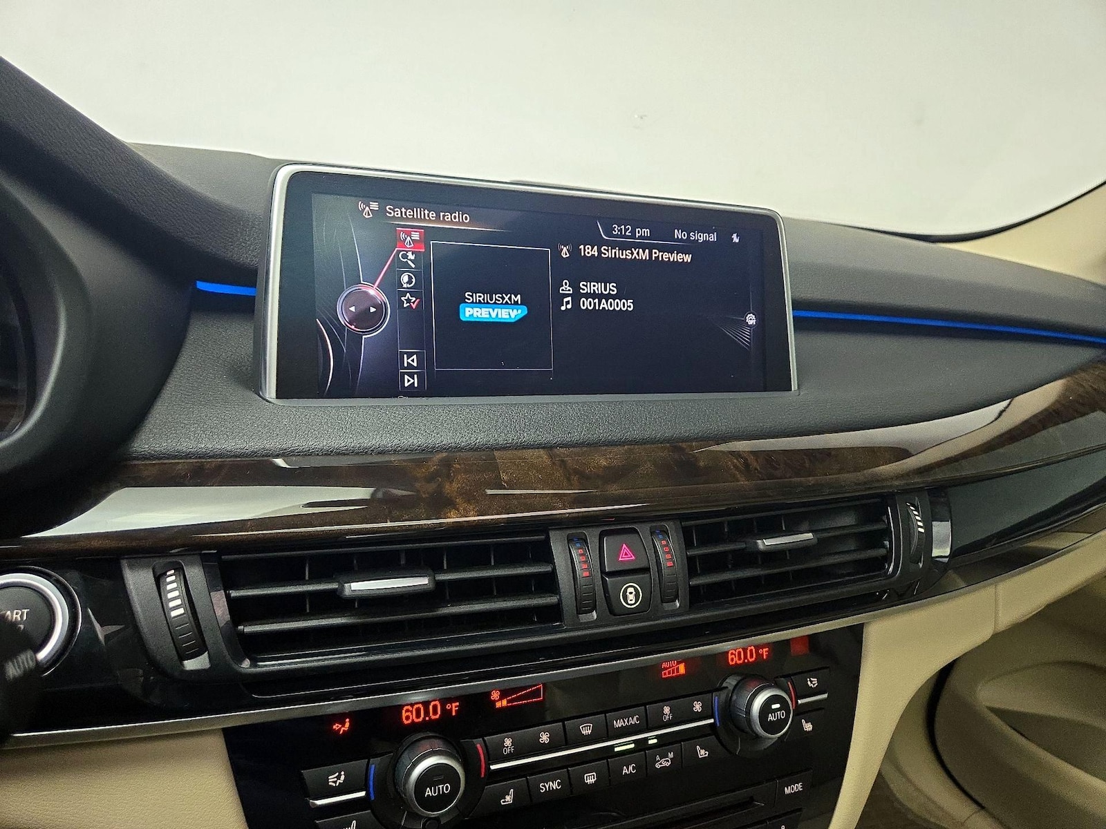 2015 BMW X5 xDrive35i - Photo 16
