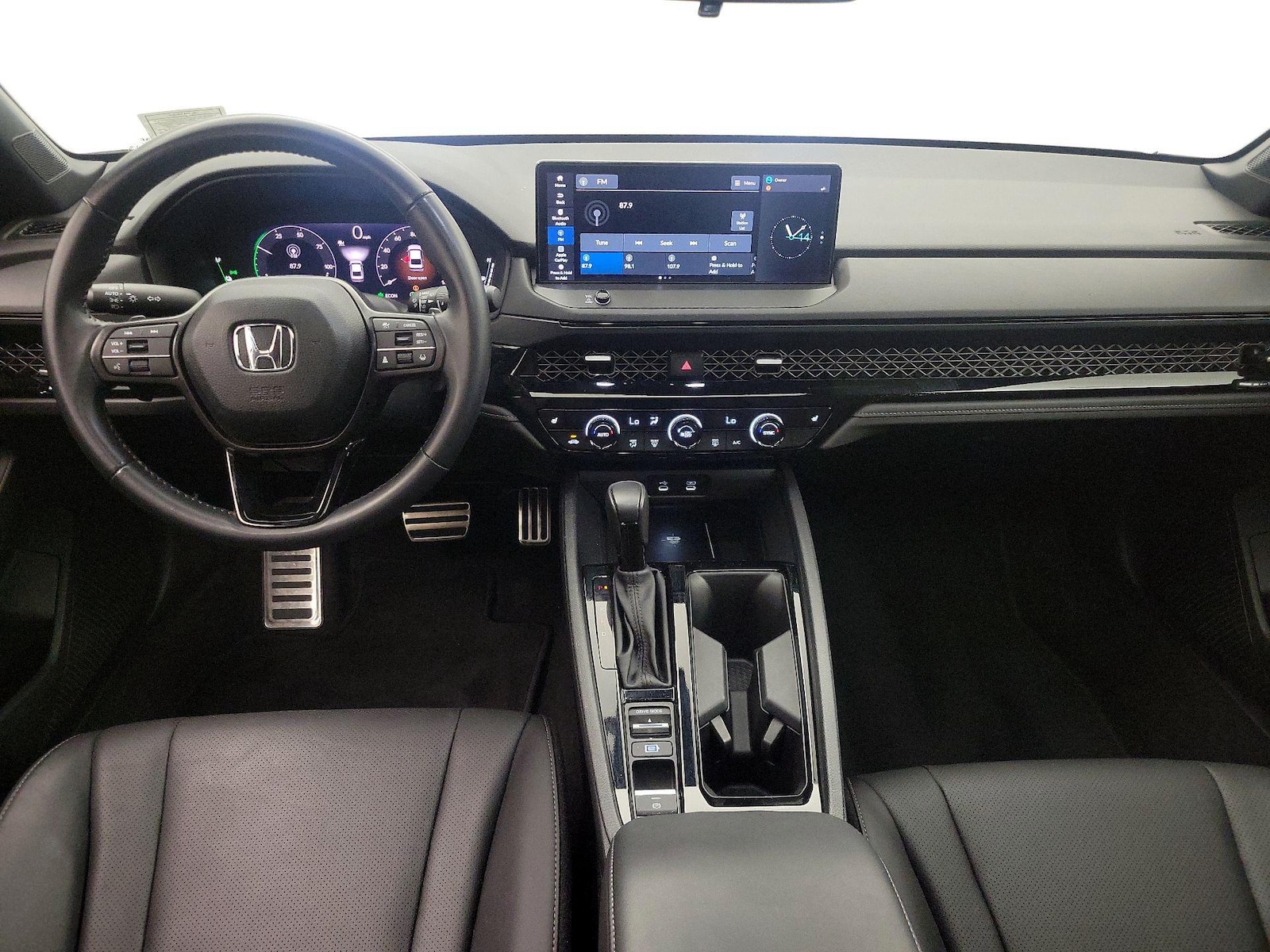 Apple CarPlay® & Android Auto™