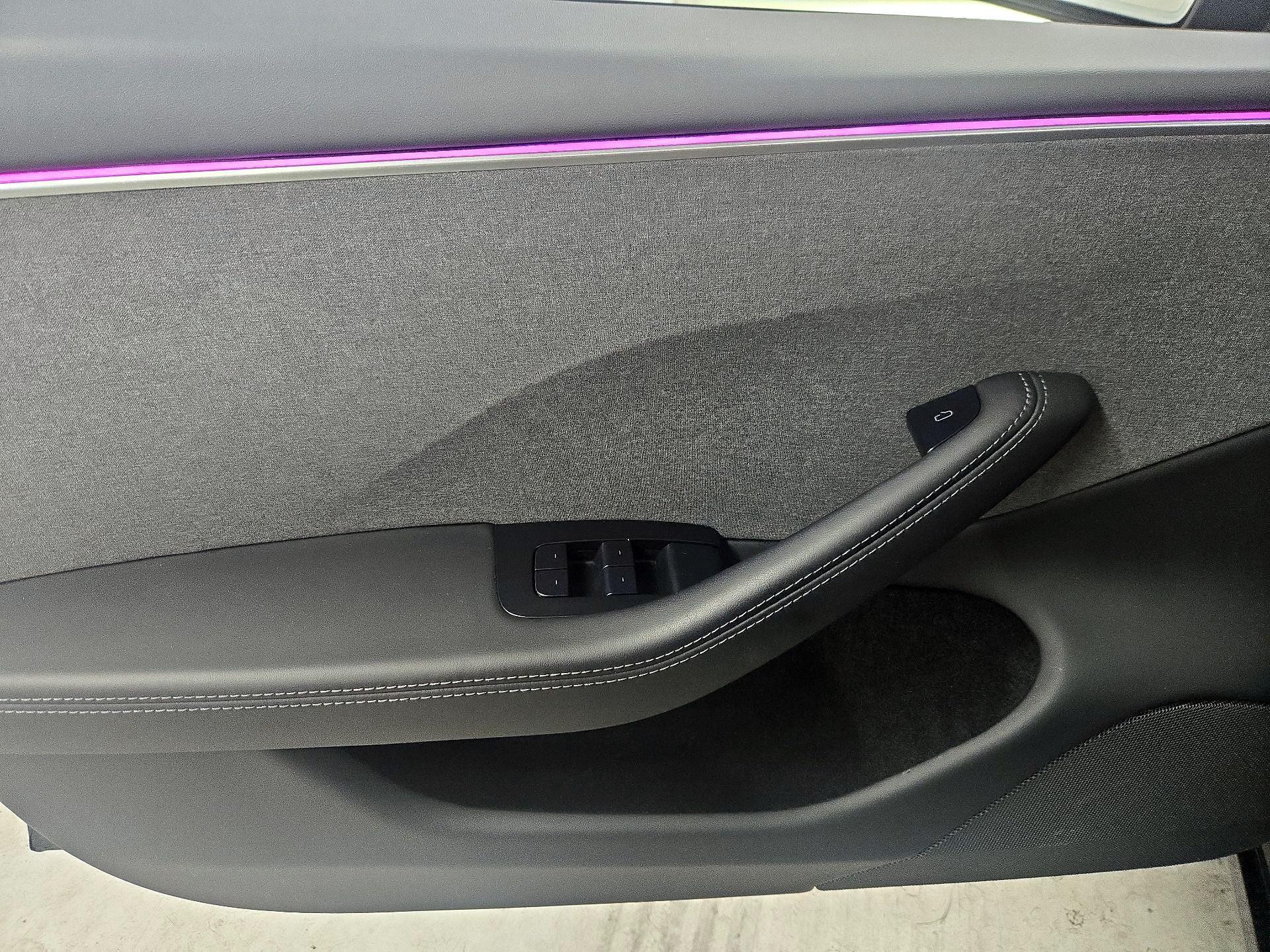 Thumbnail: 2024 Tesla Model 3 - 12