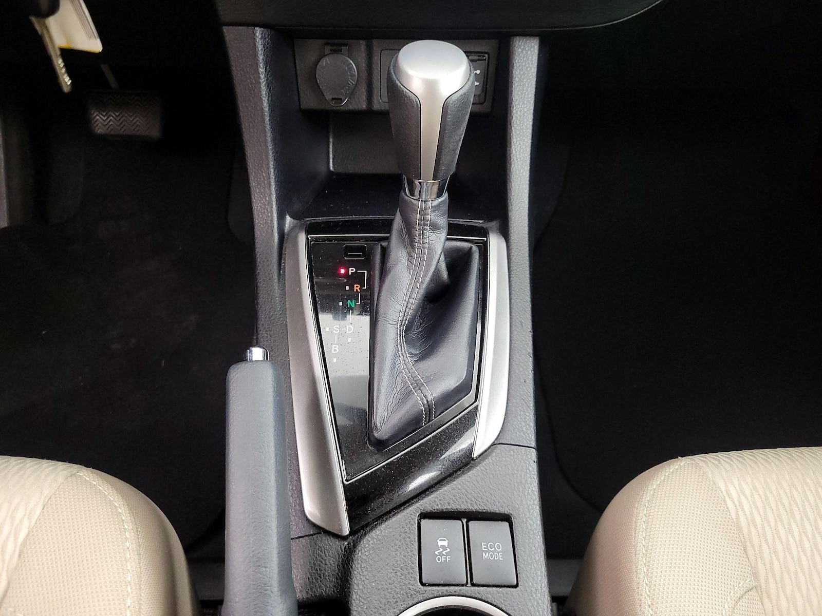2014 Toyota Corolla LE Eco Plus - Photo 18
