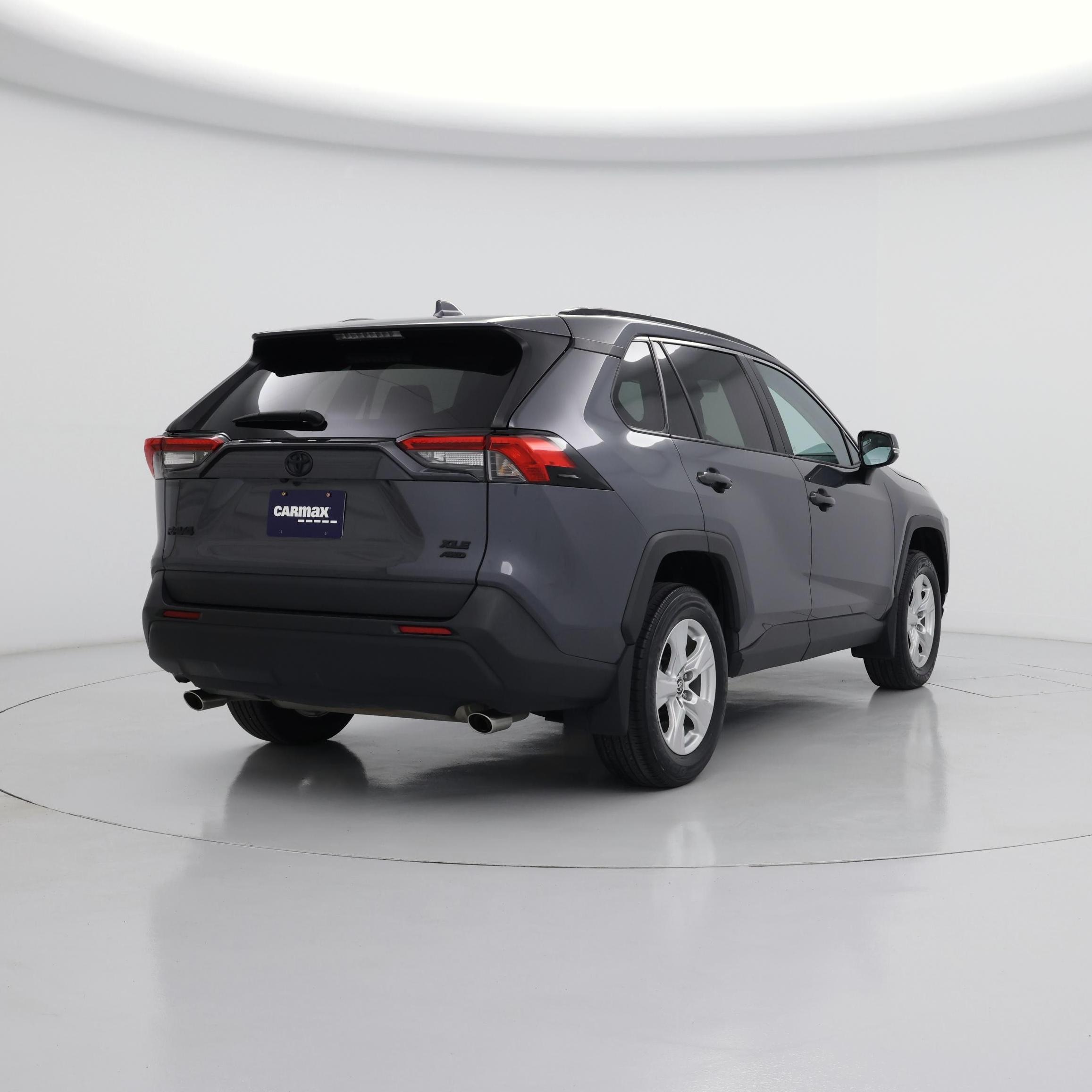 Thumbnail: 2021 Toyota RAV4 - 8