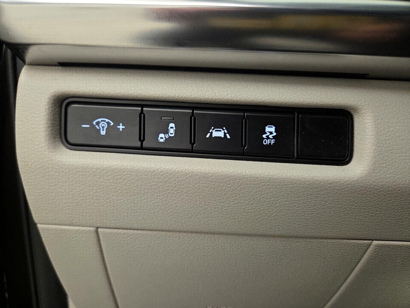 2022 Kia Telluride S - Photo 14