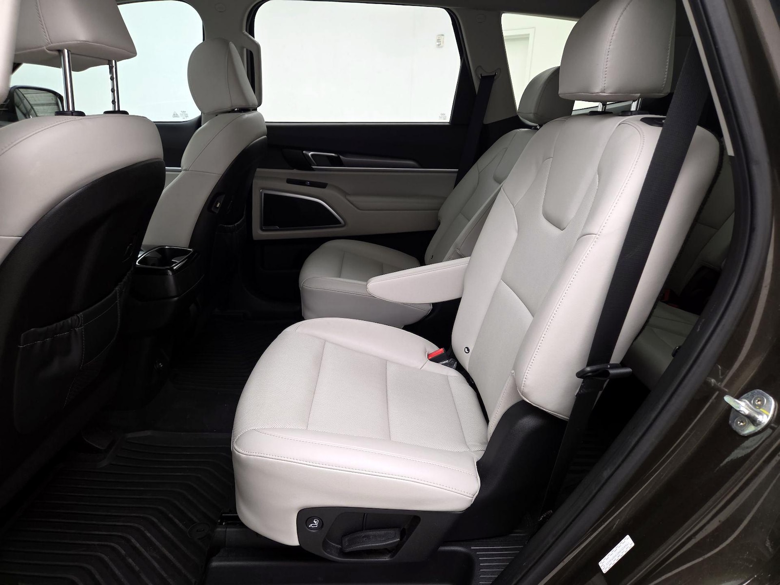 2022 Kia Telluride S - Photo 22