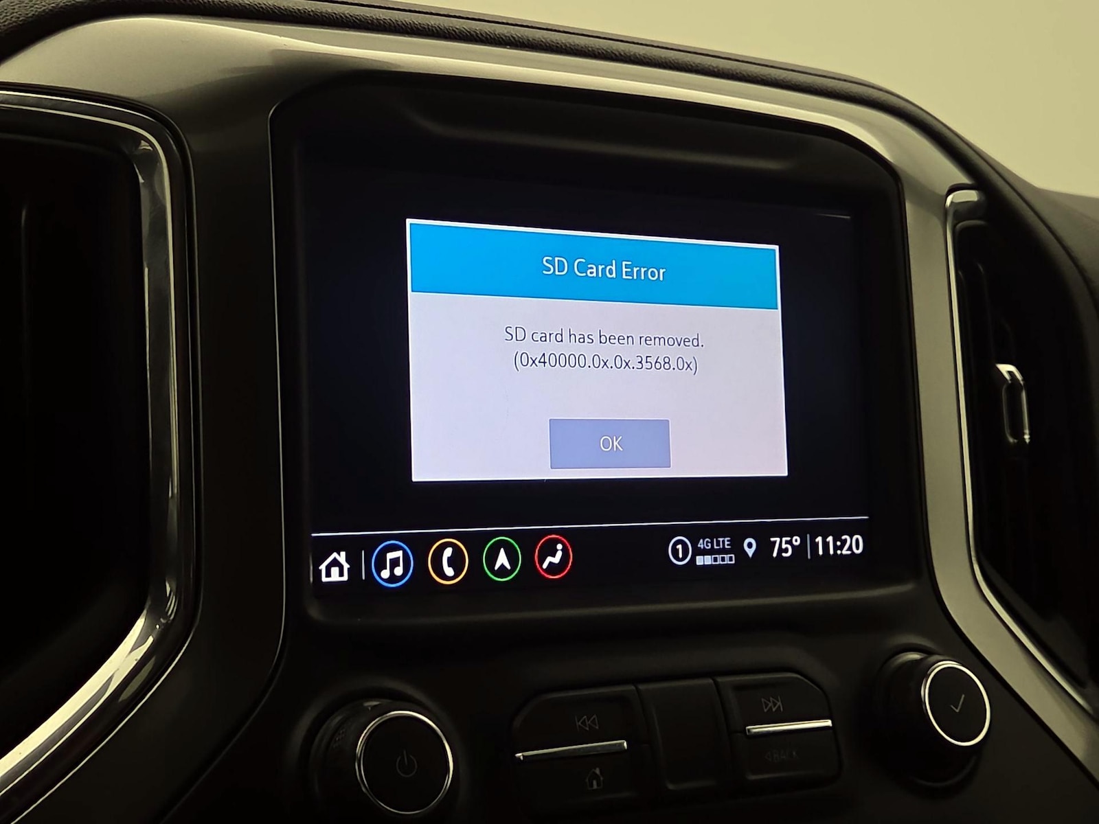 2021 Chevrolet Silverado 1500 LTZ - Photo 15