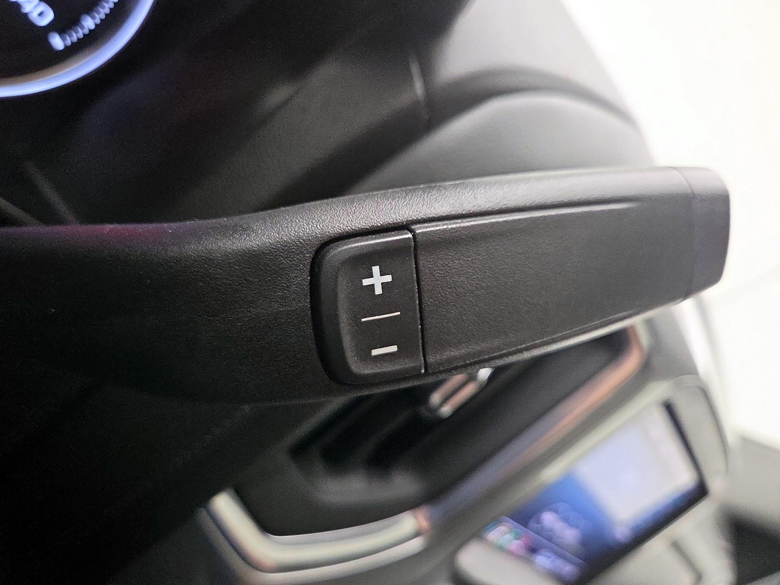 2021 Chevrolet Silverado 1500 LTZ - Photo 19