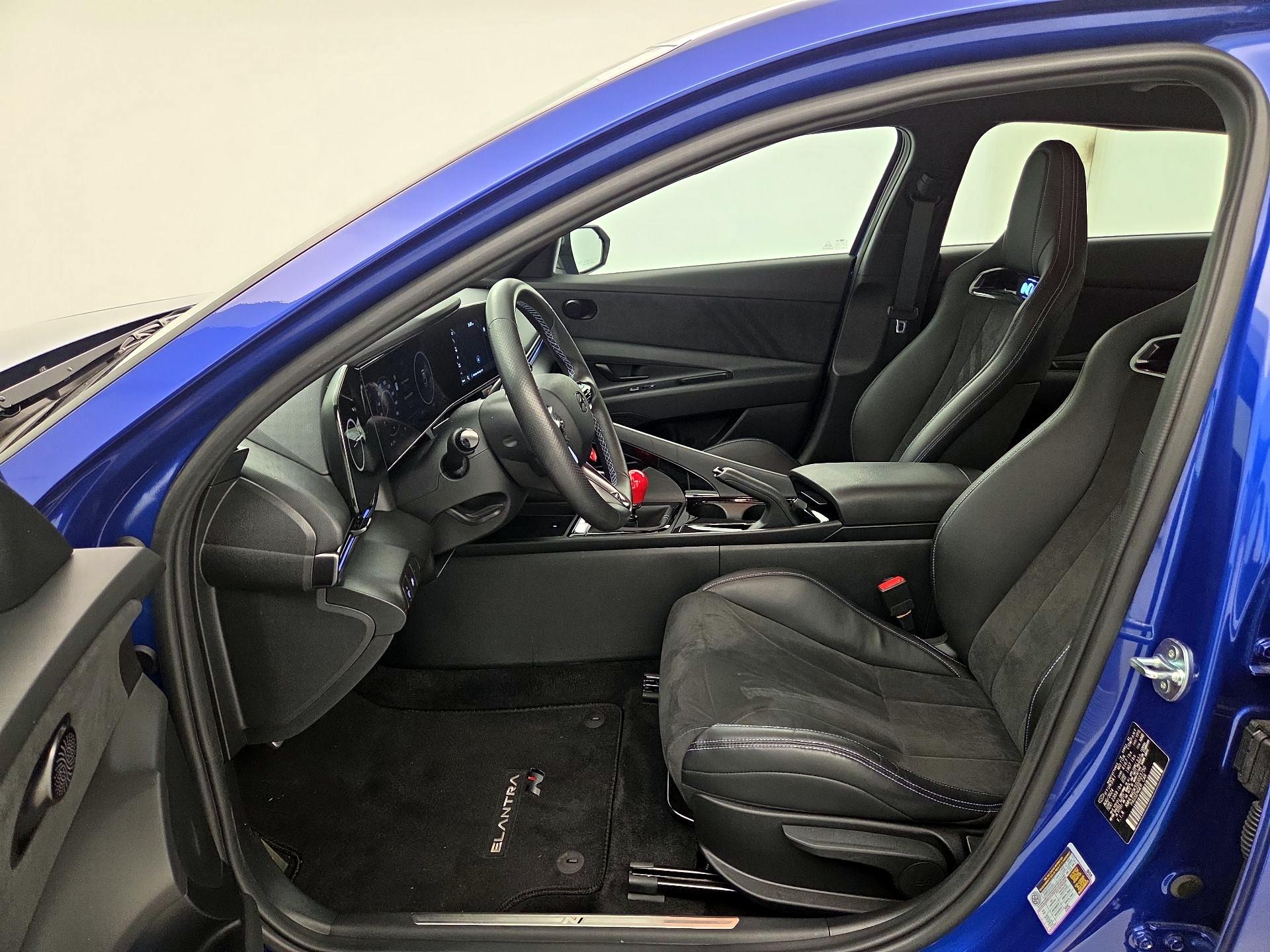 Thumbnail: 2025 Hyundai Elantra - 11