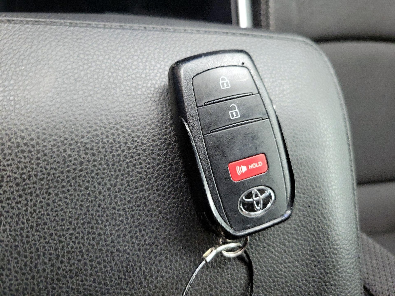 2025 Toyota 4Runner SR5 - Photo 23