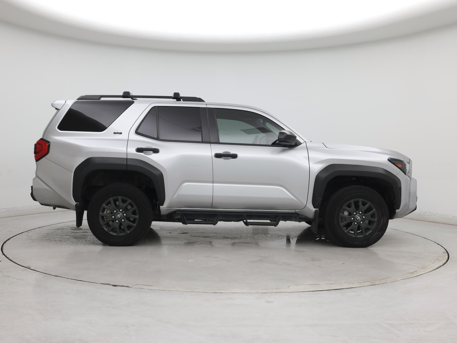 2025 Toyota 4Runner SR5 - Photo 8