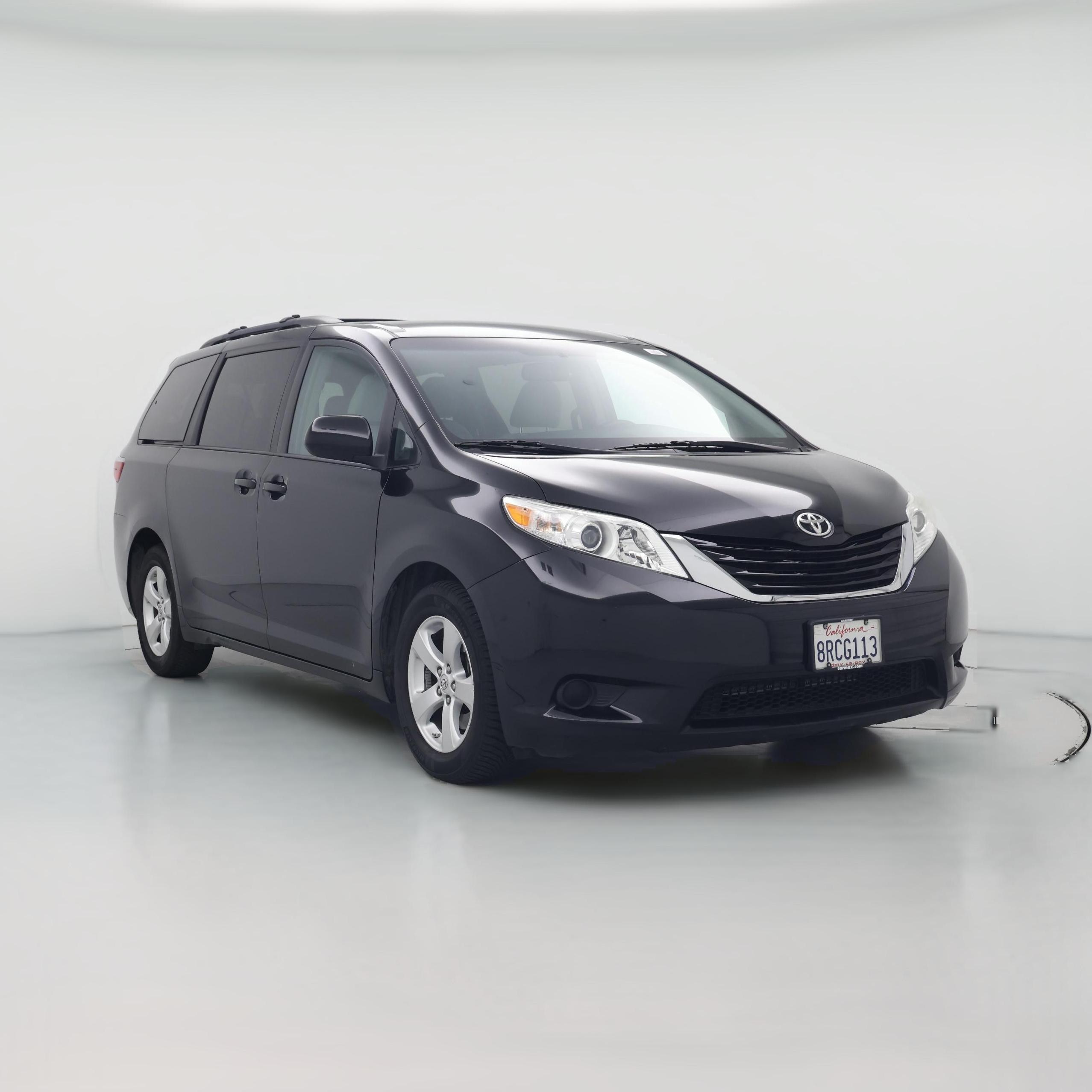 Thumbnail: 2017 Toyota Sienna - 1