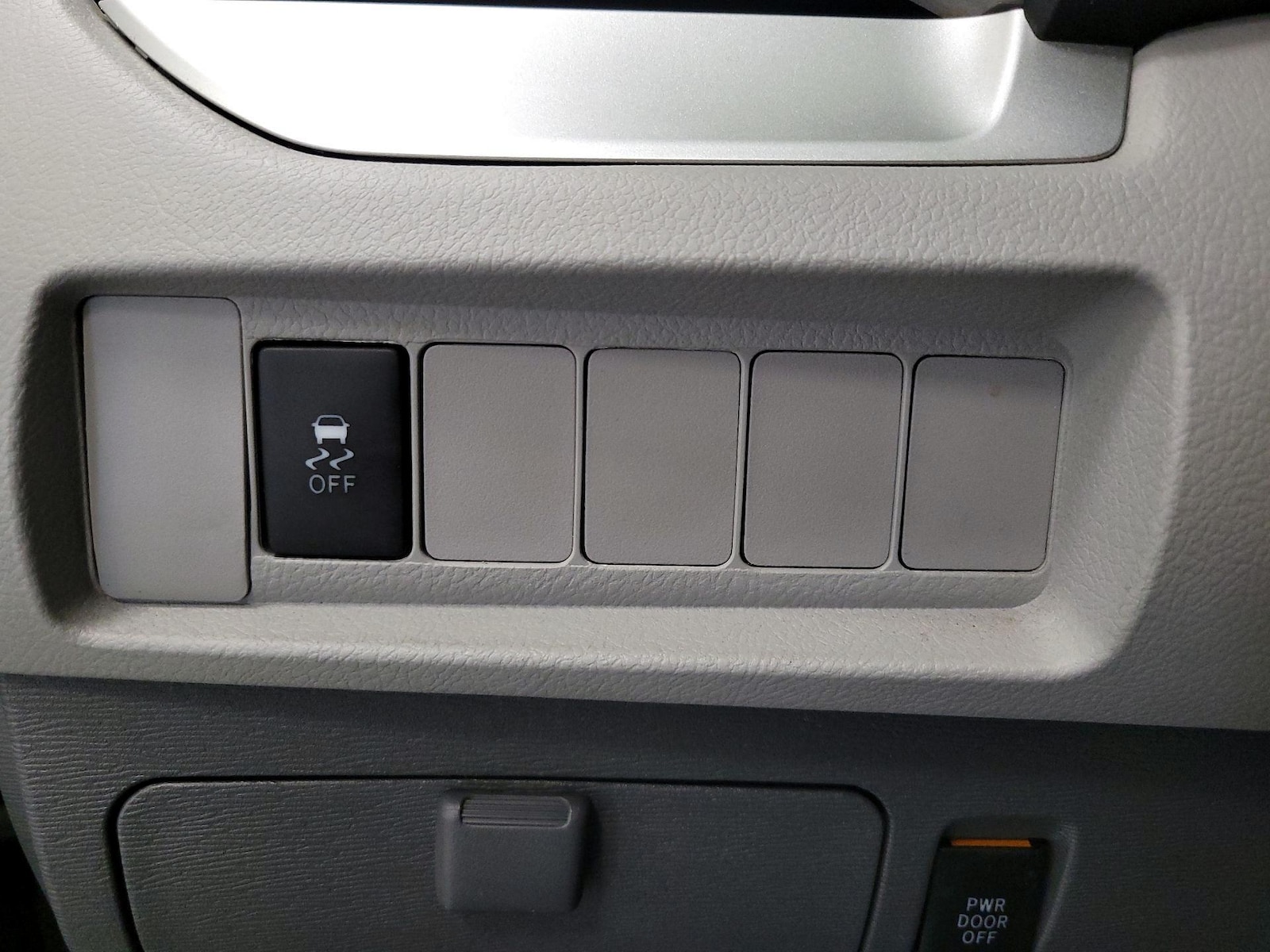 2017 Toyota Sienna LE - Photo 14