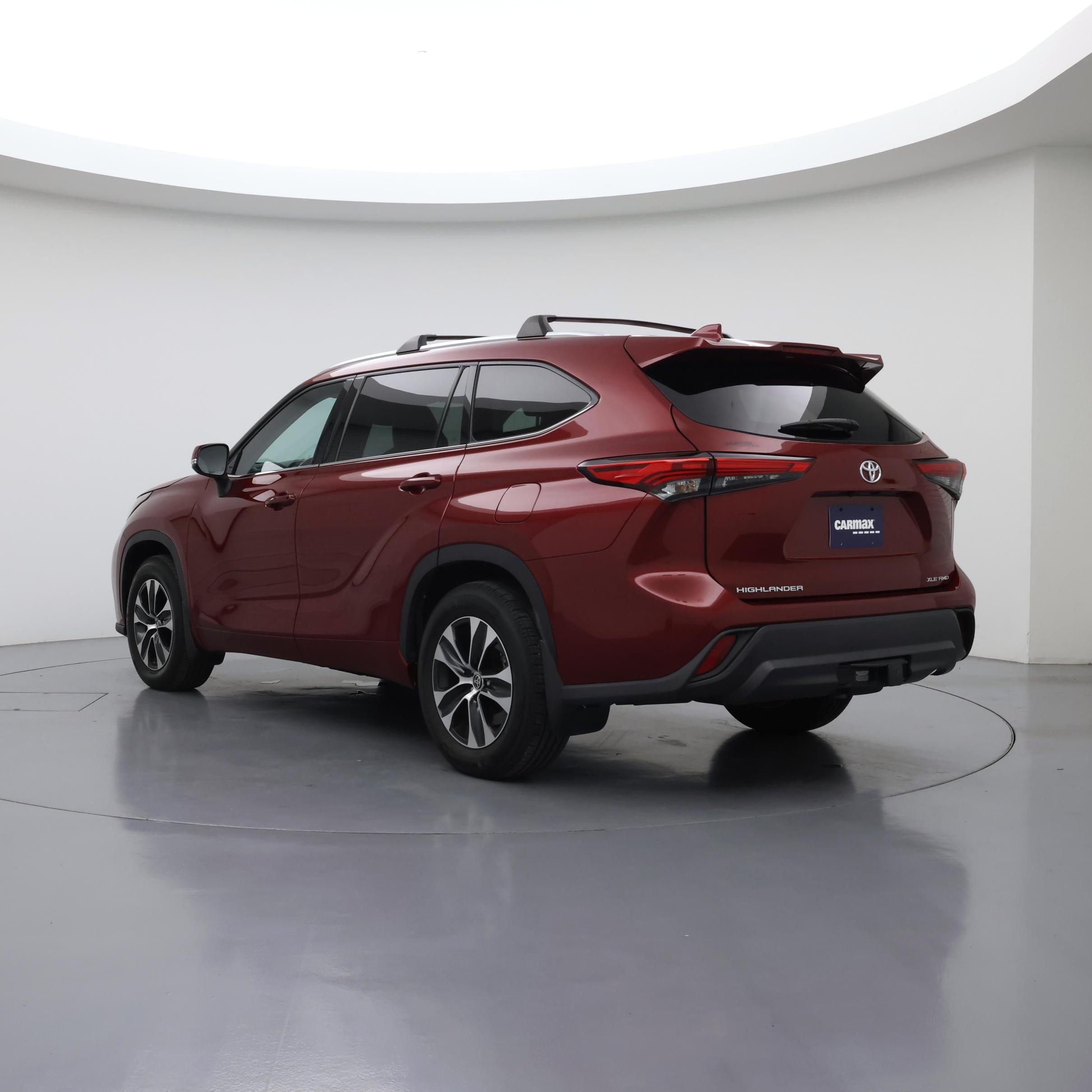 Thumbnail: 2020 Toyota Highlander - 2