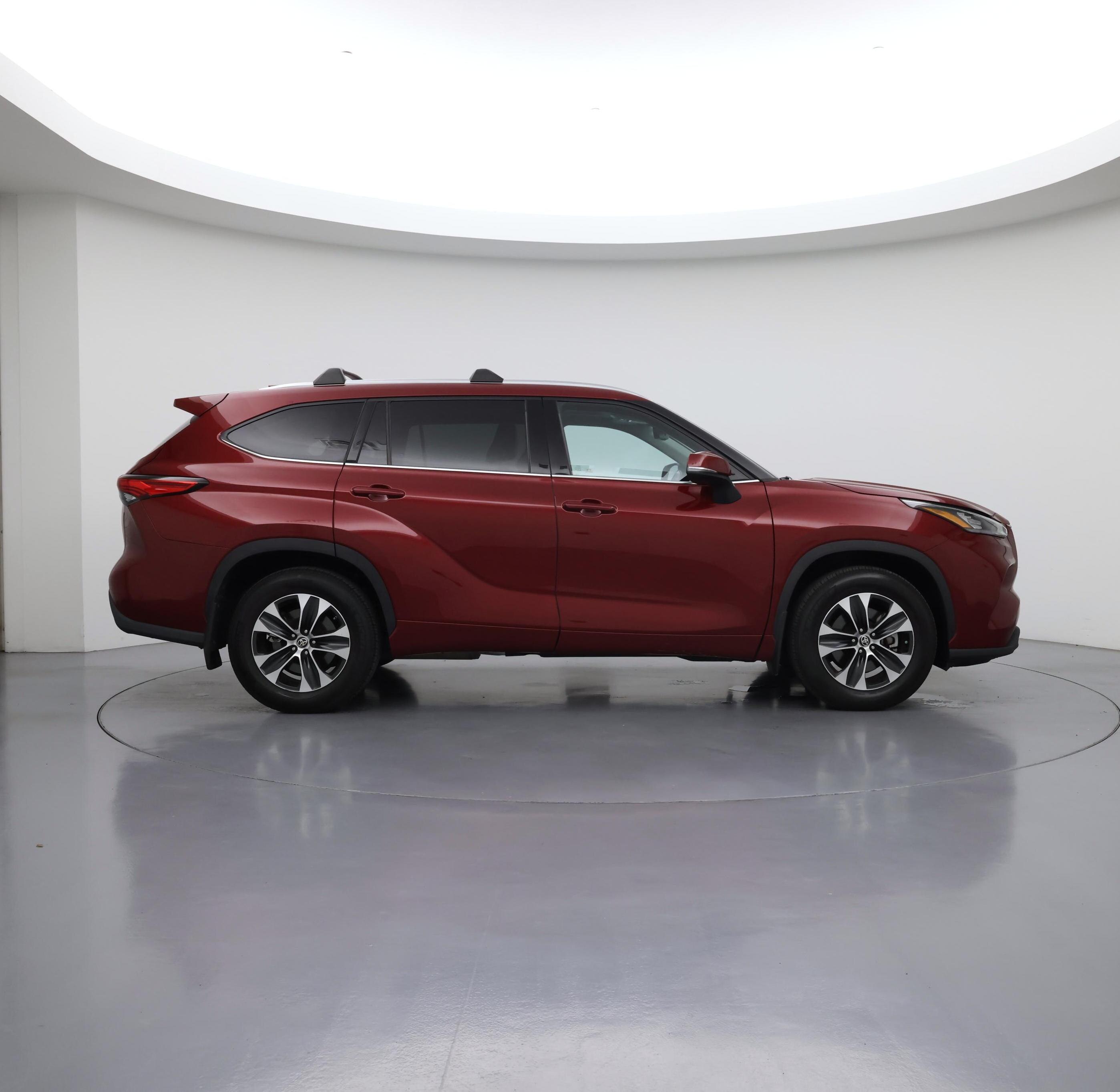 Thumbnail: 2020 Toyota Highlander - 7