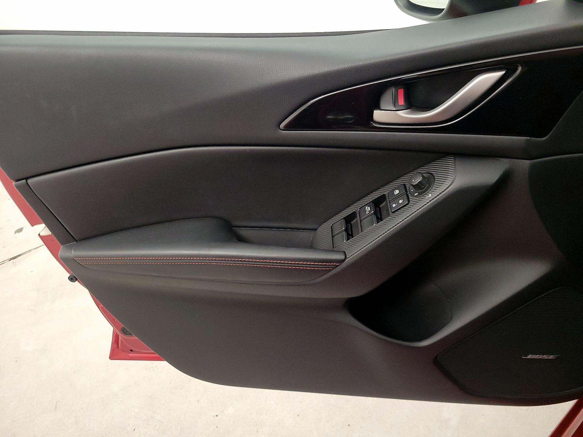 Thumbnail: 2014 Mazda Mazda3 - 12