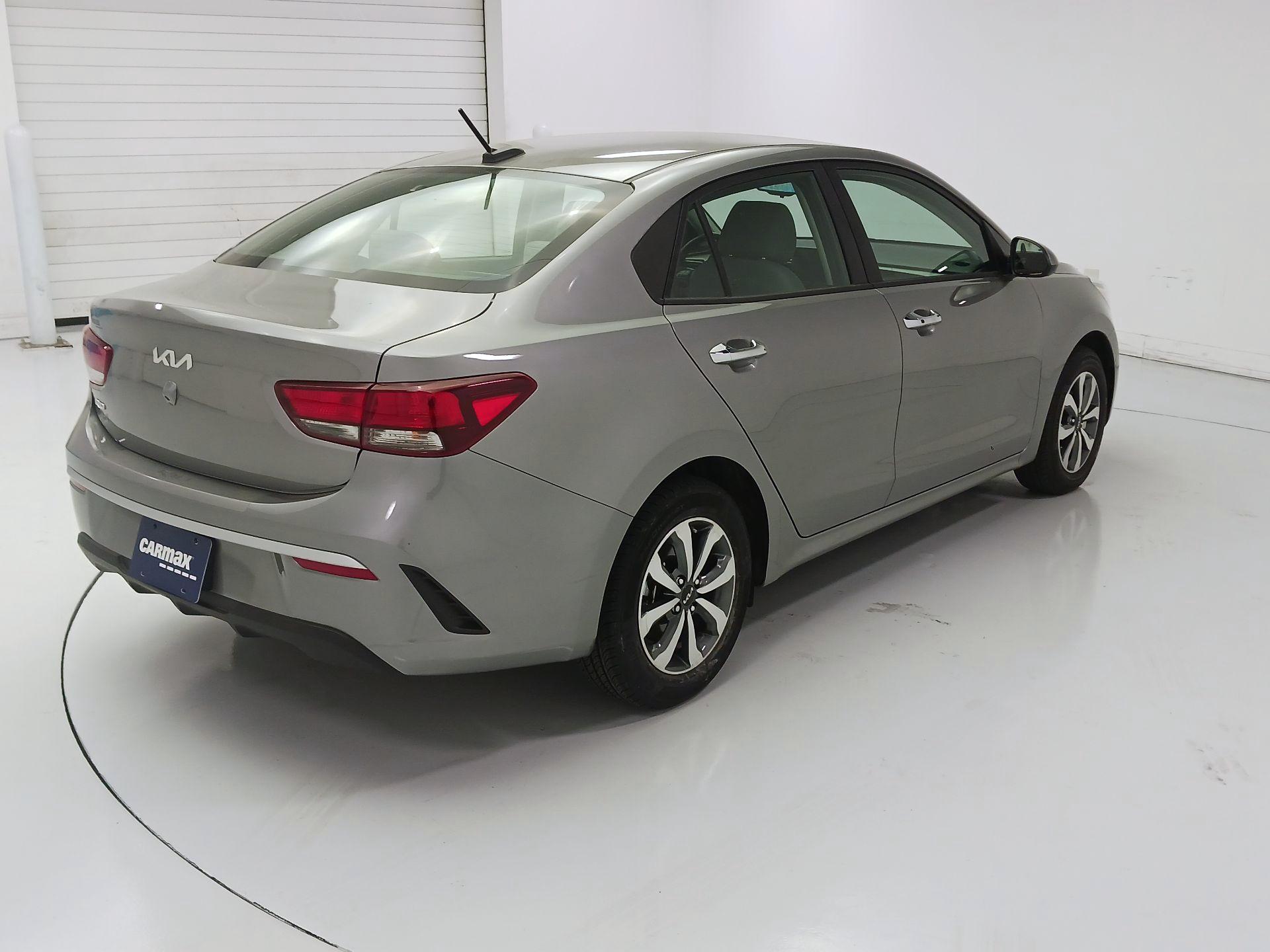 Thumbnail: 2023 Kia Rio - 5