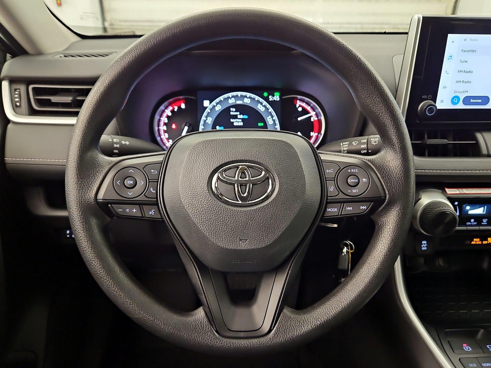 2025 Toyota RAV4 LE - Photo 11