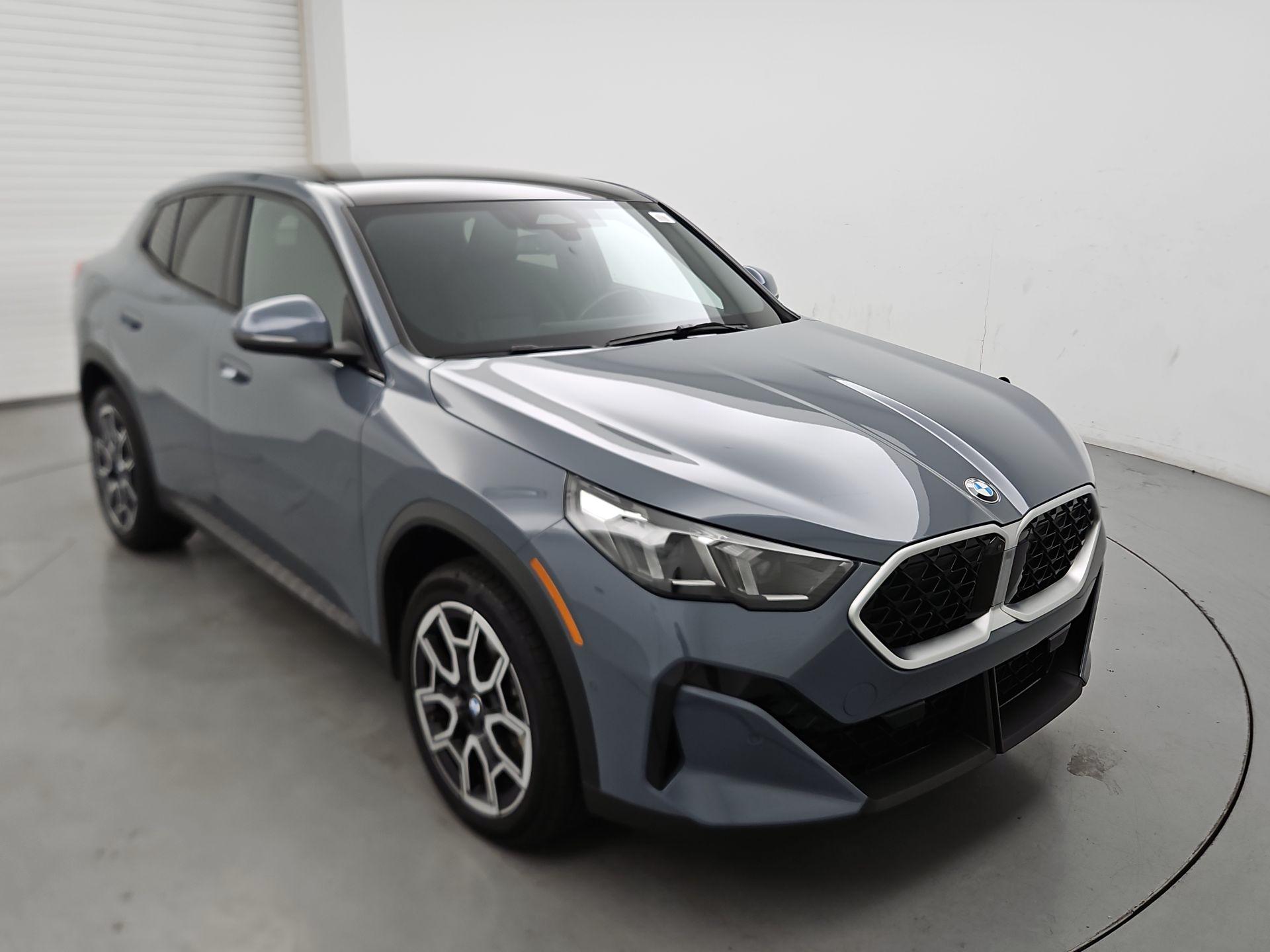 Thumbnail: 2025 BMW X2 - 1