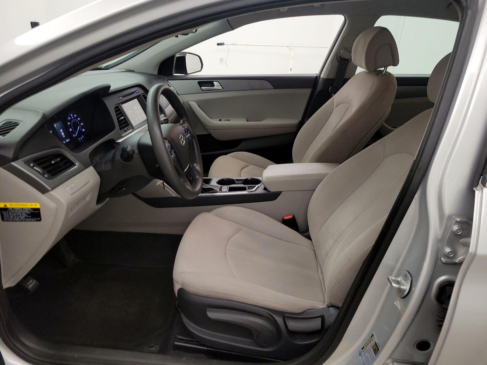 2016 Hyundai Sonata SE - Photo 12