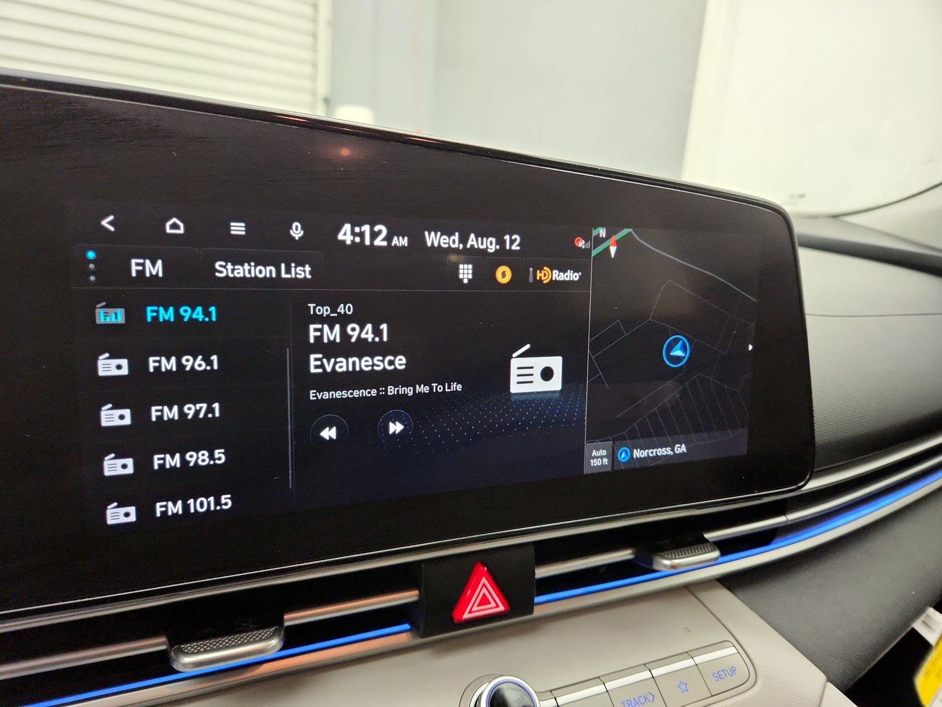 Thumbnail: 2023 Hyundai Elantra - 16