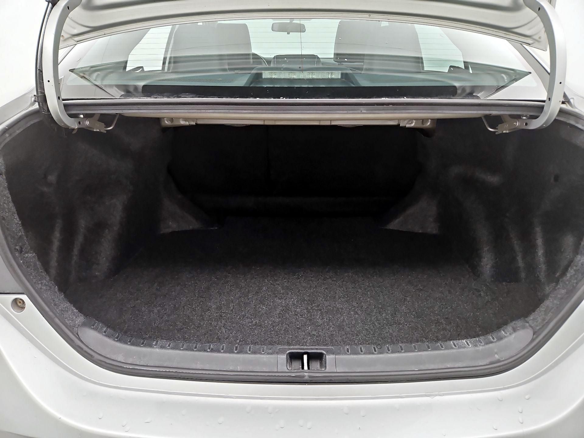 Thumbnail: 2016 Toyota Corolla - 20