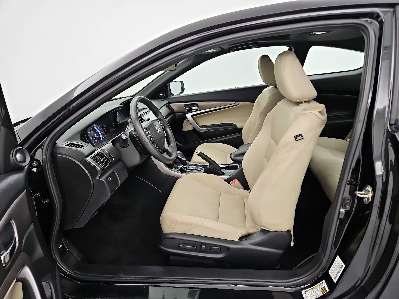 Power Seat(s) & Side Airbags