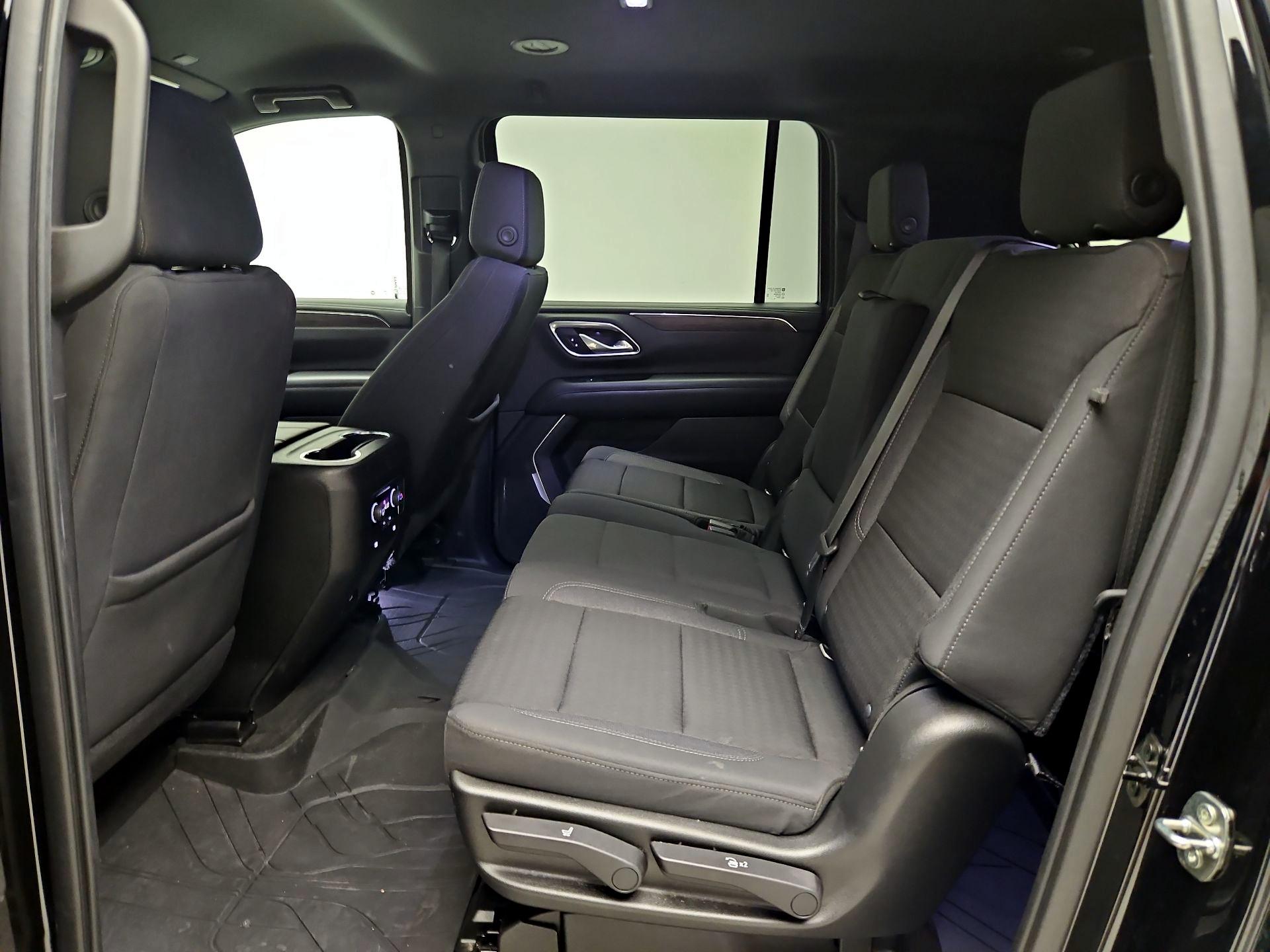 Thumbnail: 2021 Chevrolet Suburban - 19