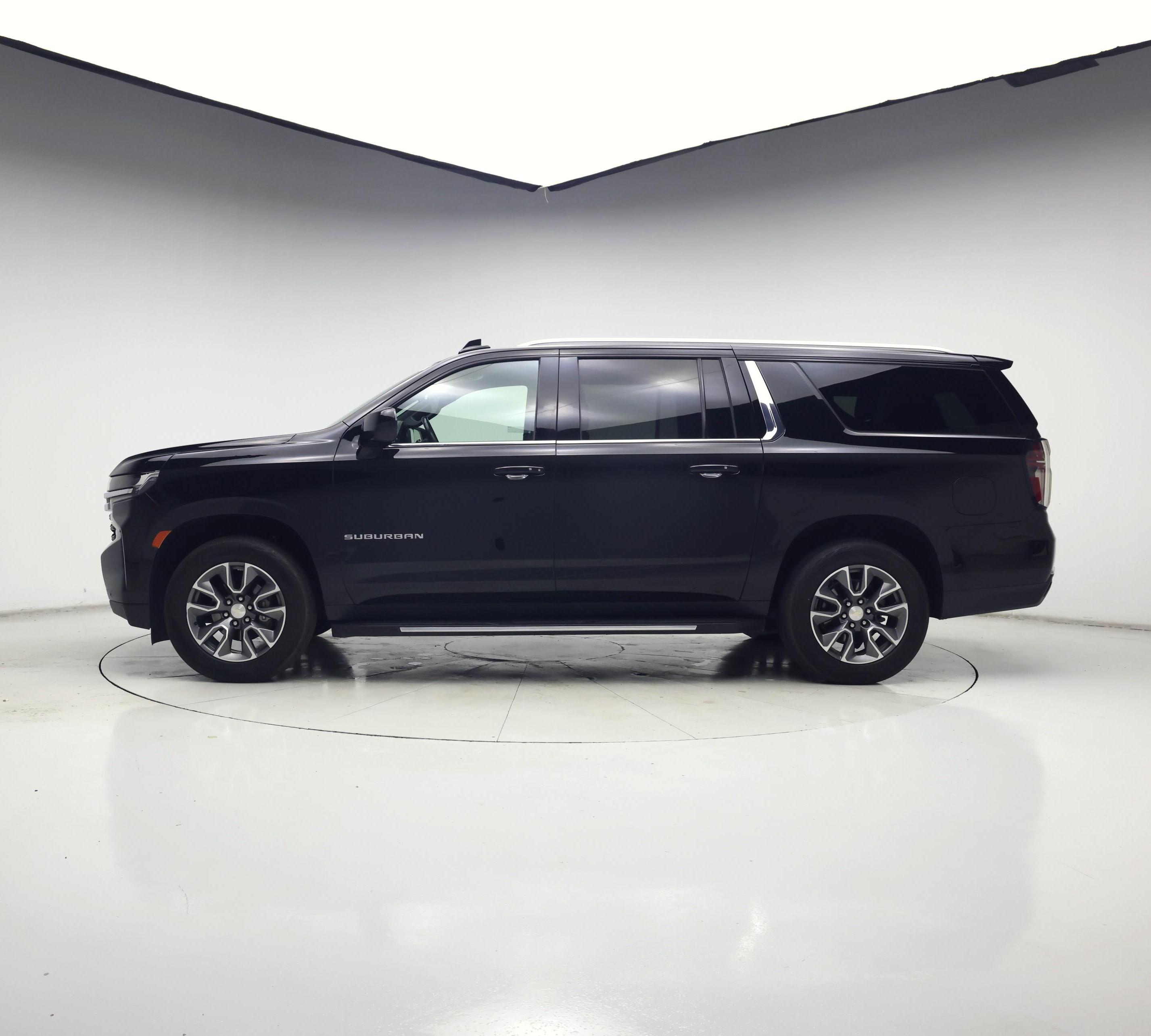 Thumbnail: 2021 Chevrolet Suburban - 3