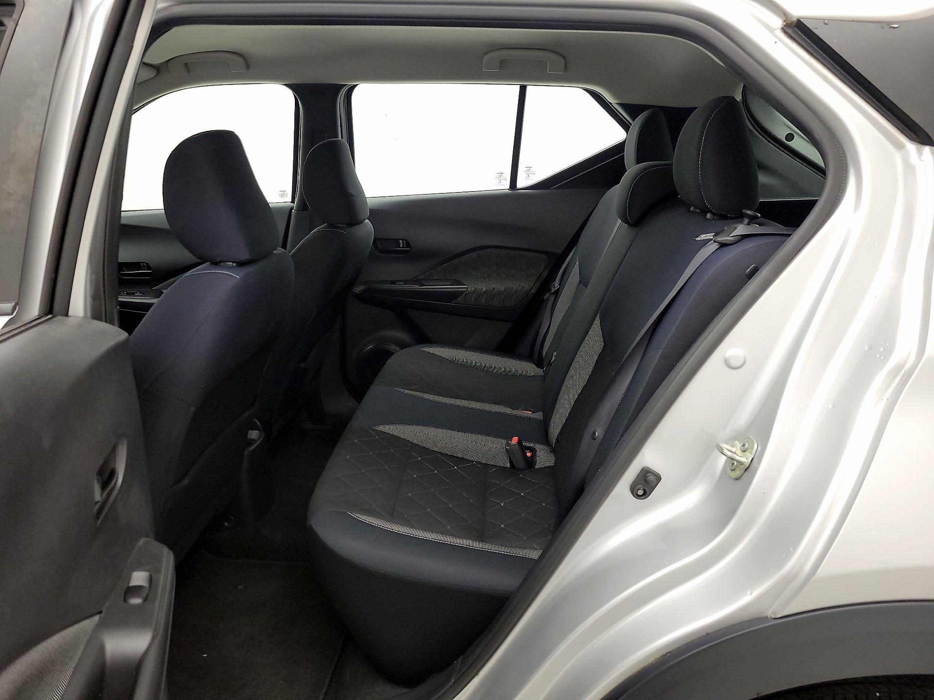 Thumbnail: 2018 Nissan Kicks - 19