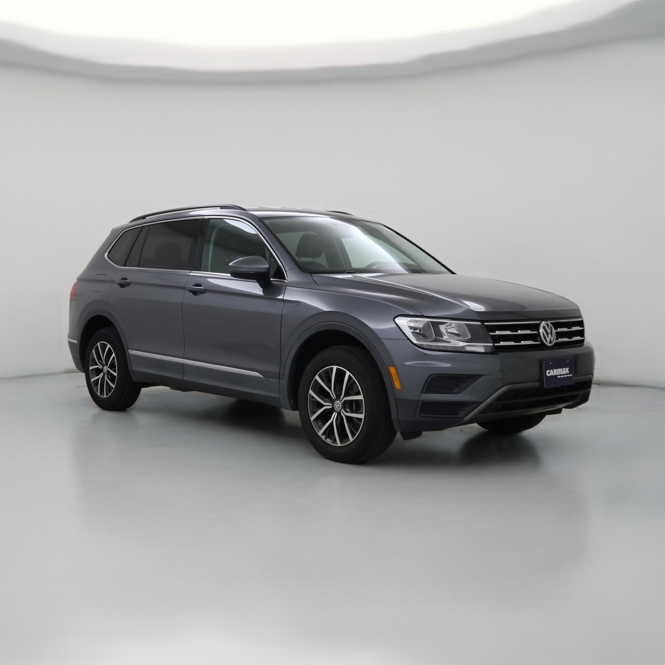 Thumbnail: 2020 Volkswagen Tiguan - 1