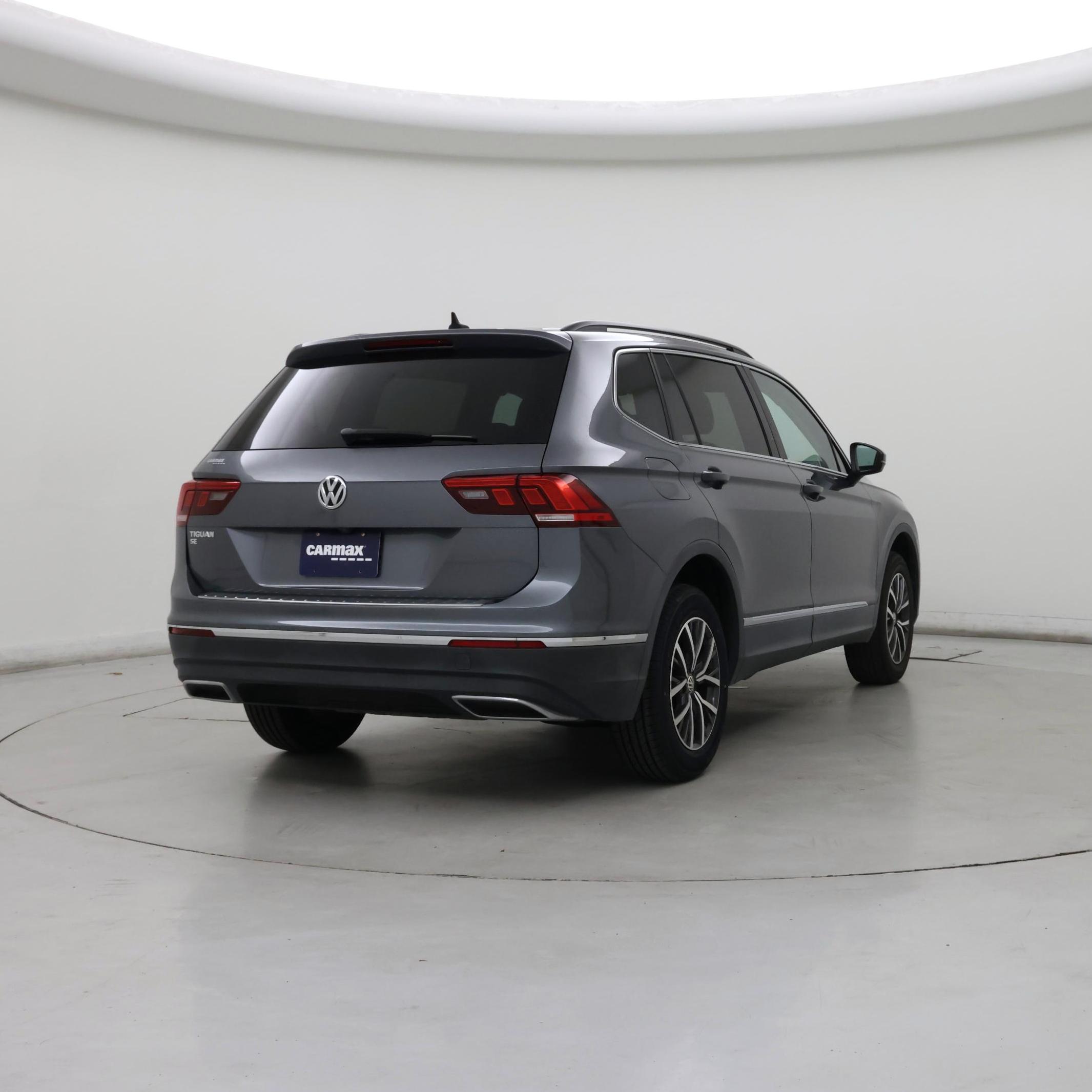 Thumbnail: 2020 Volkswagen Tiguan - 8