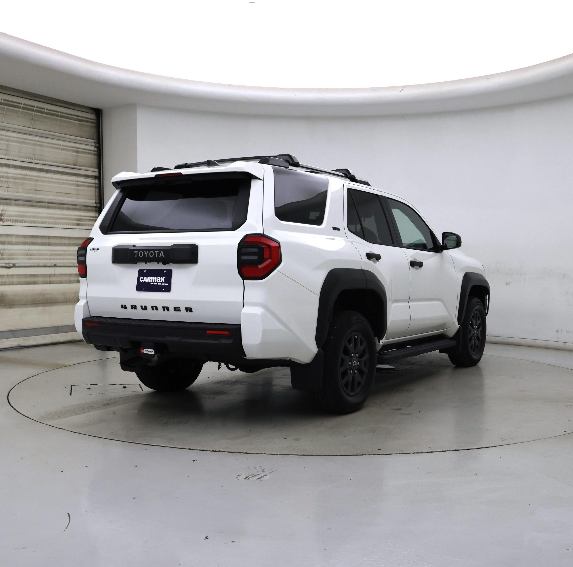 Thumbnail: 2025 Toyota 4Runner - 8