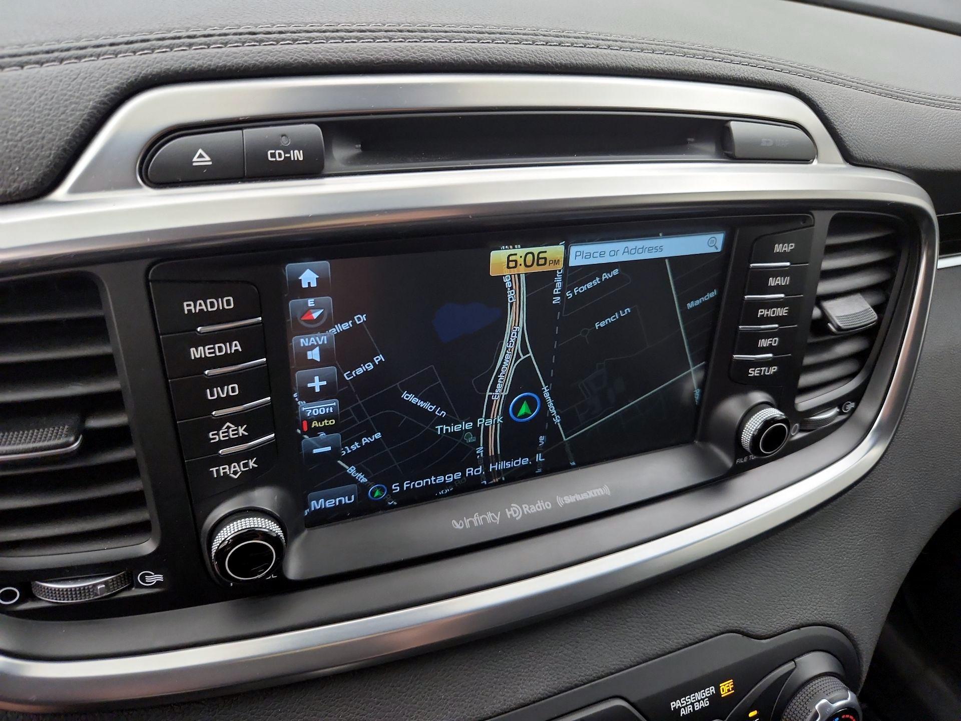 Thumbnail: 2017 Kia Sorento - 14