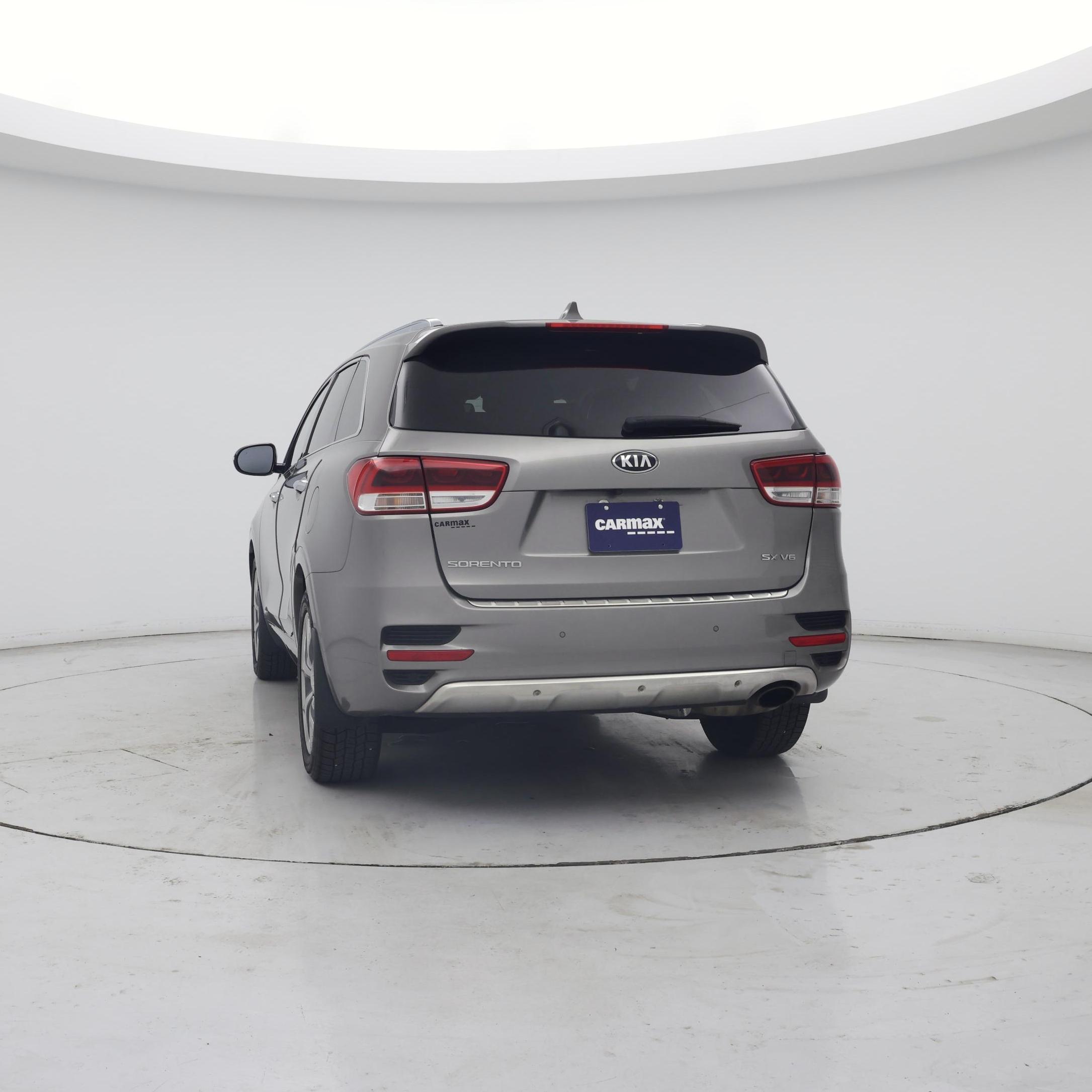 Thumbnail: 2017 Kia Sorento - 6