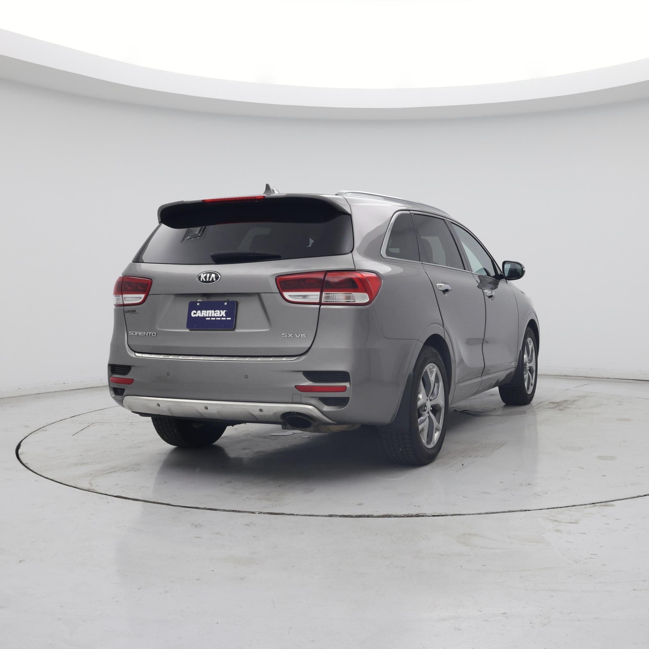 Thumbnail: 2017 Kia Sorento - 8
