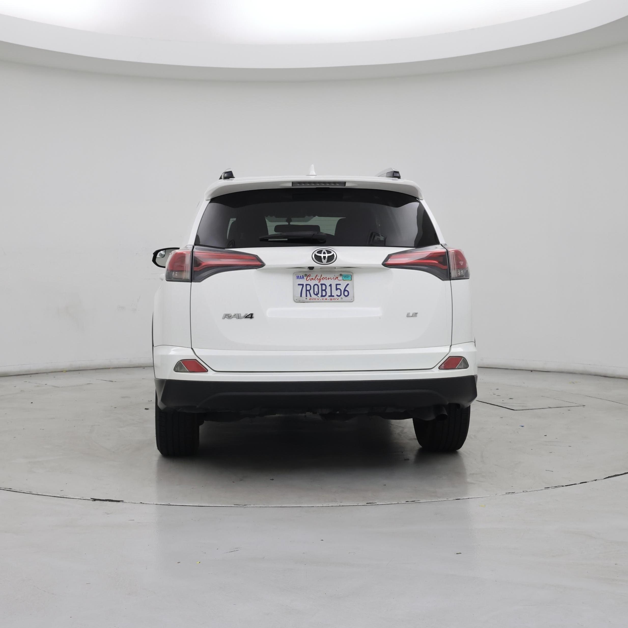 Thumbnail: 2016 Toyota RAV4 - 6