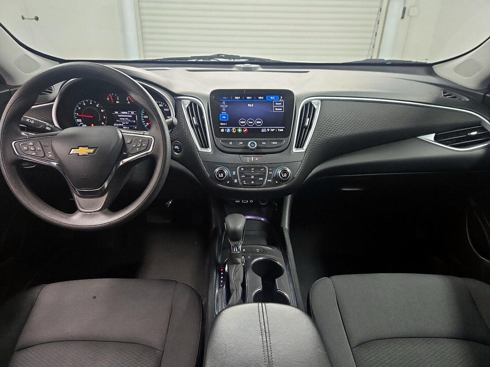 Apple CarPlay® & Android Auto™