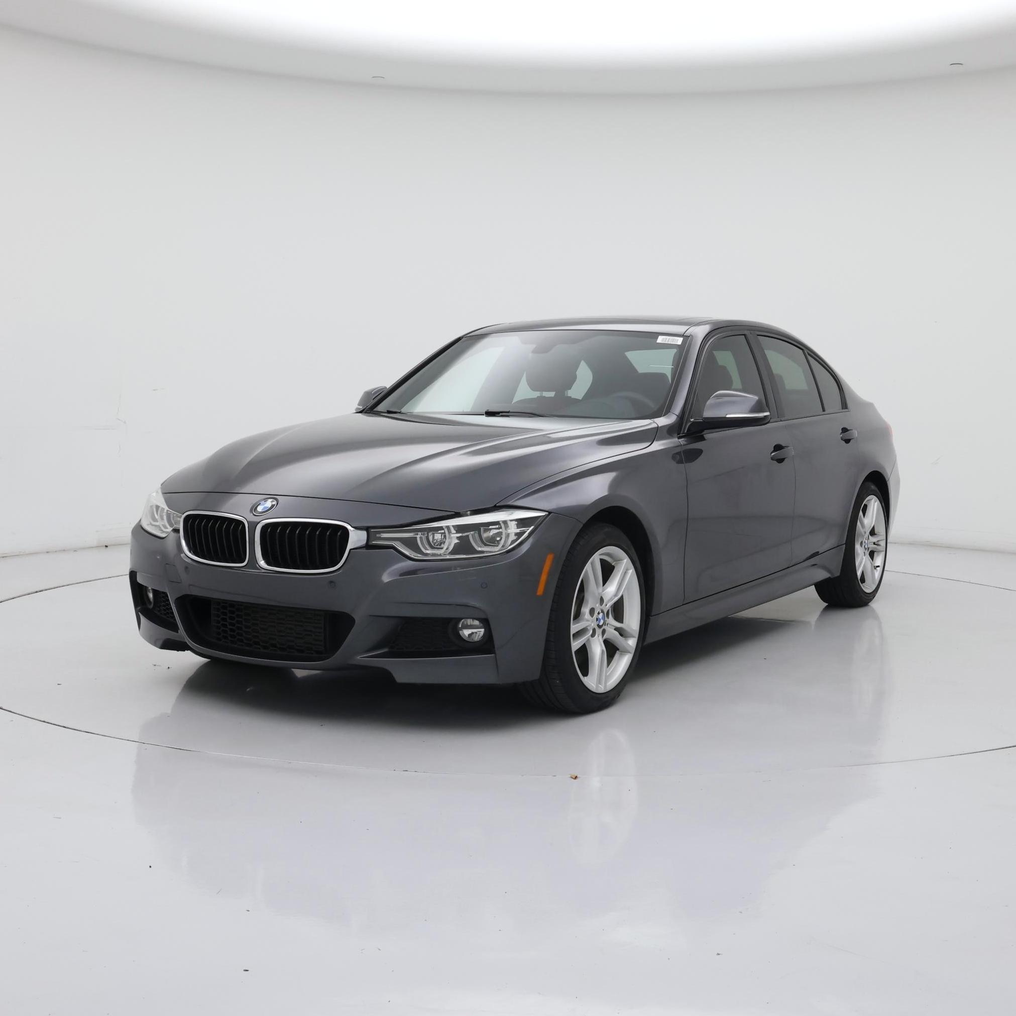 Thumbnail: 2016 BMW 3 Series - 4