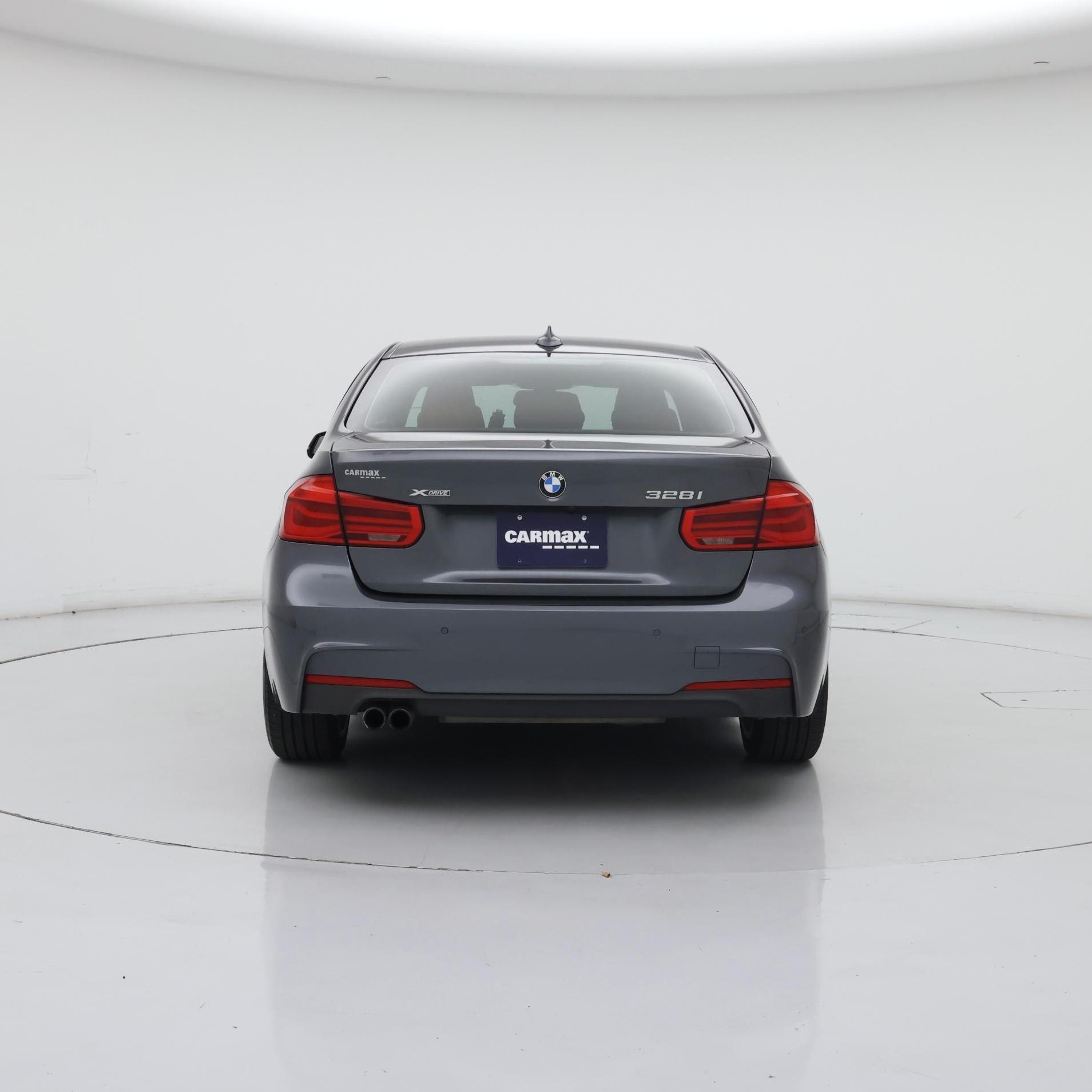 Thumbnail: 2016 BMW 3 Series - 6