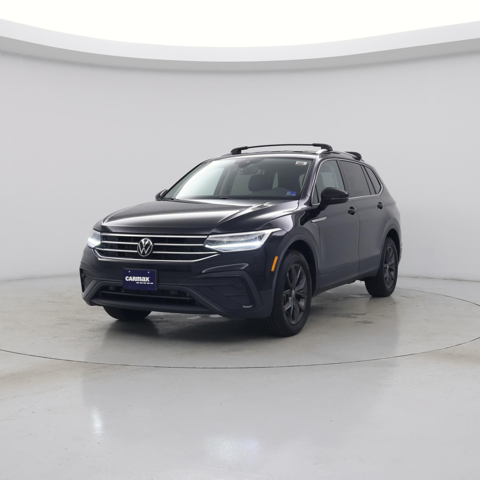 Thumbnail: 2024 Volkswagen Tiguan - 4