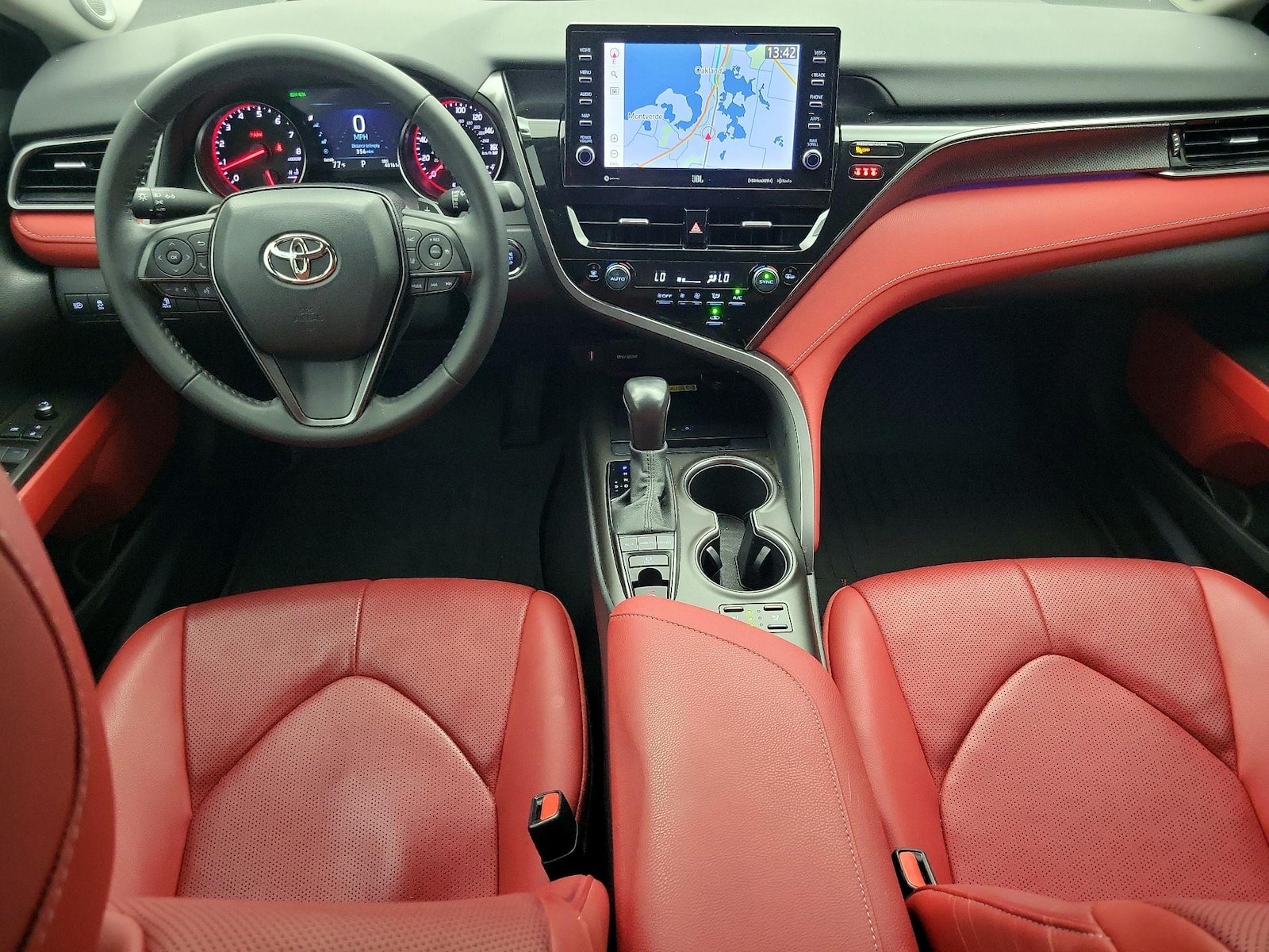 2023 Toyota Camry XSE - Photo 10