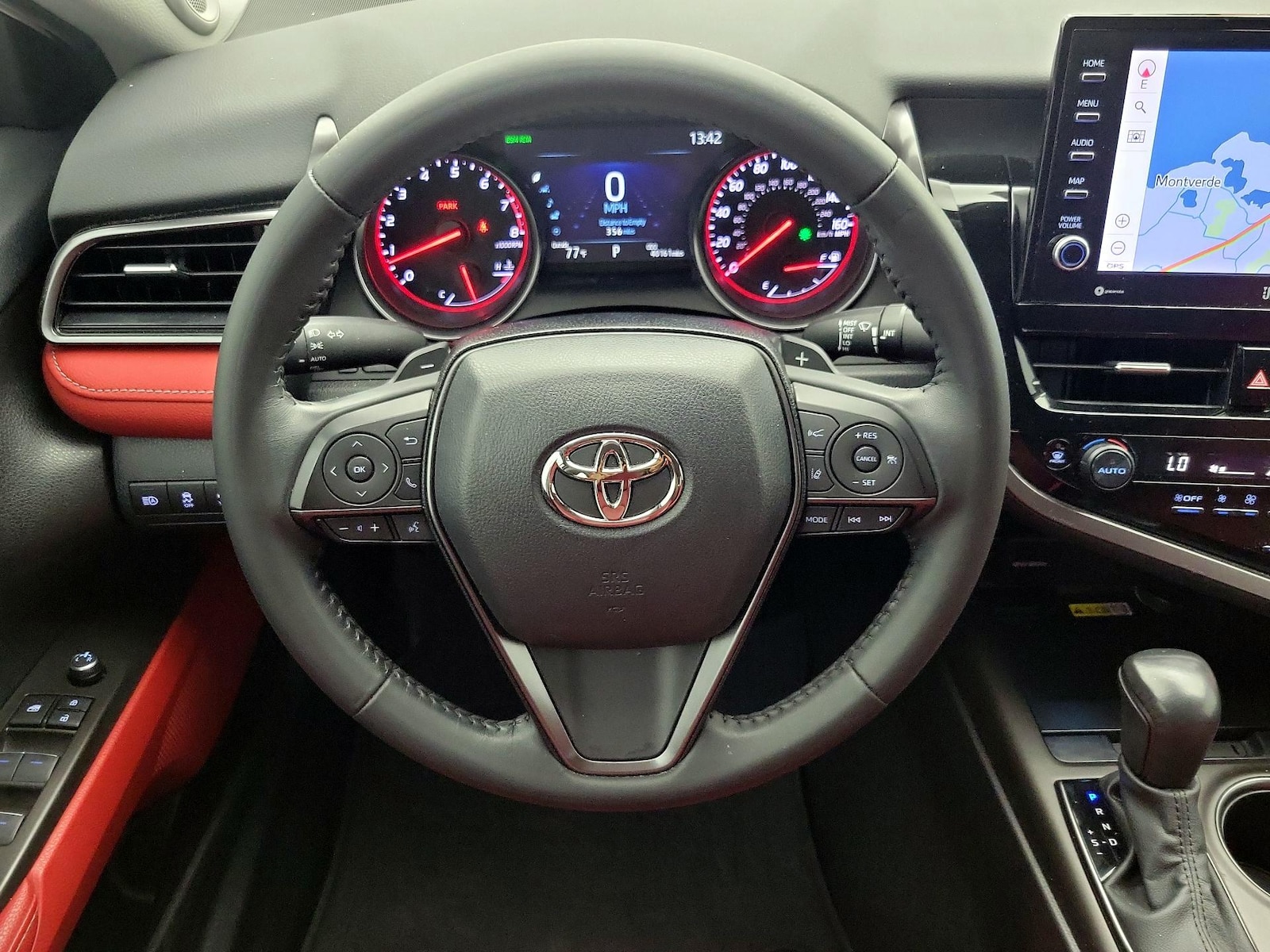 2023 Toyota Camry XSE - Photo 11