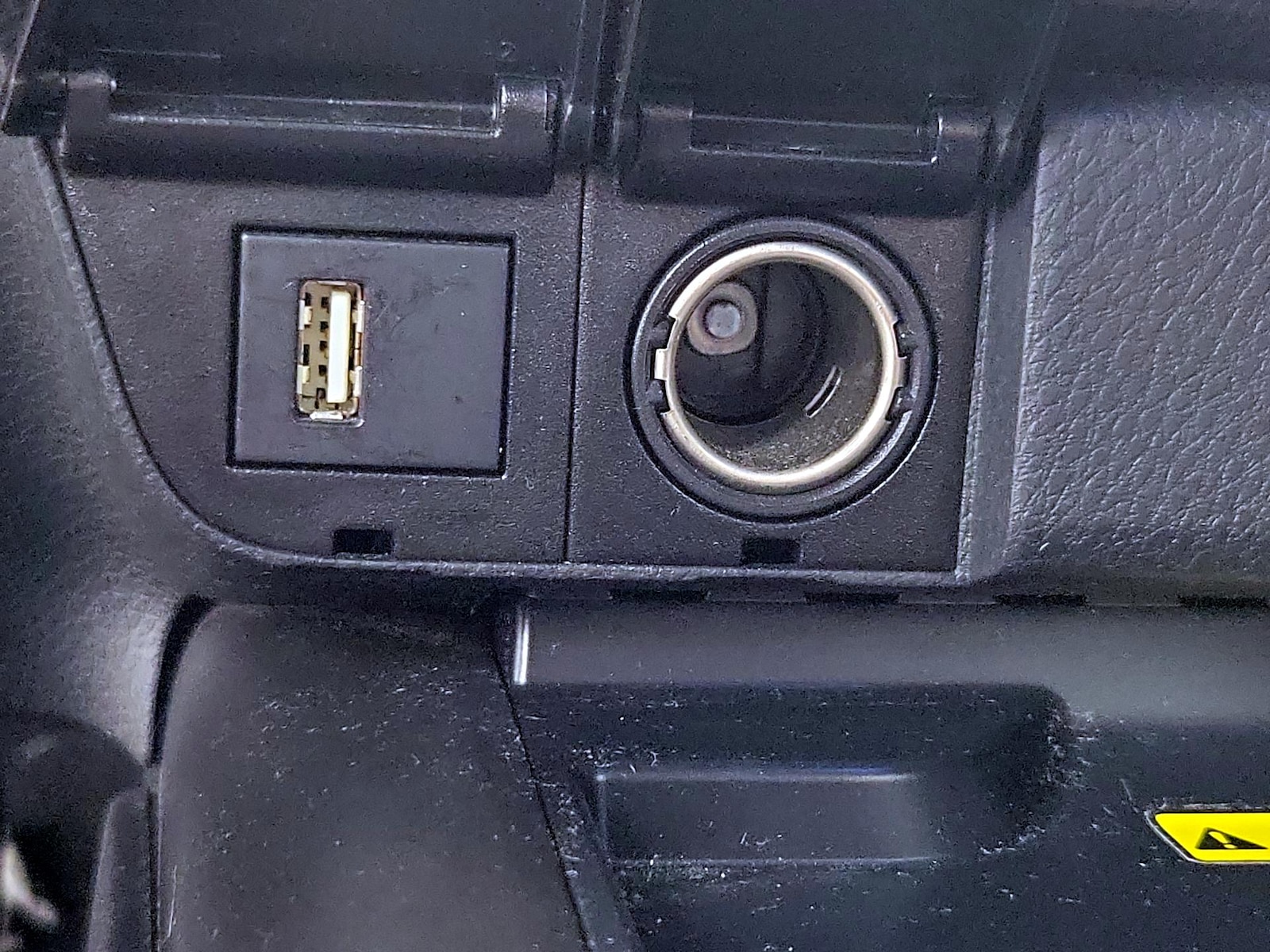 2023 Toyota Camry XSE - Photo 20