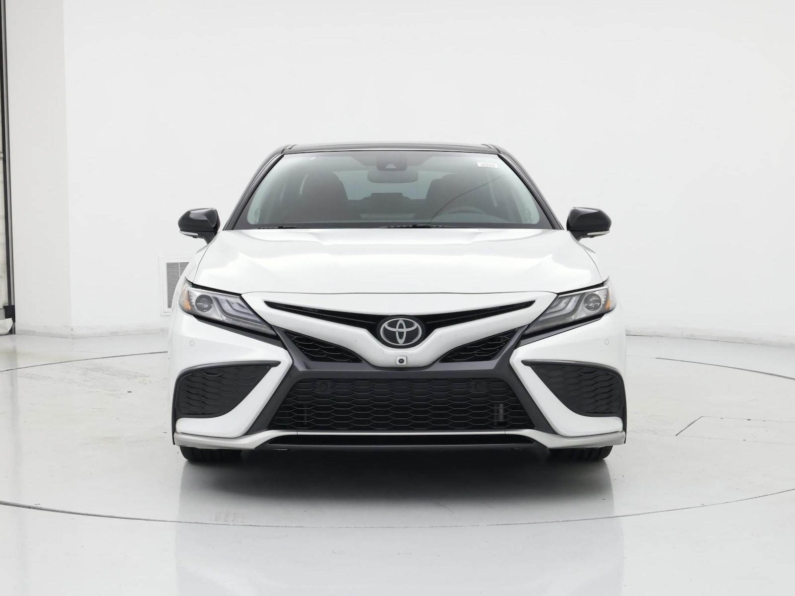 2023 Toyota Camry XSE - Photo 6