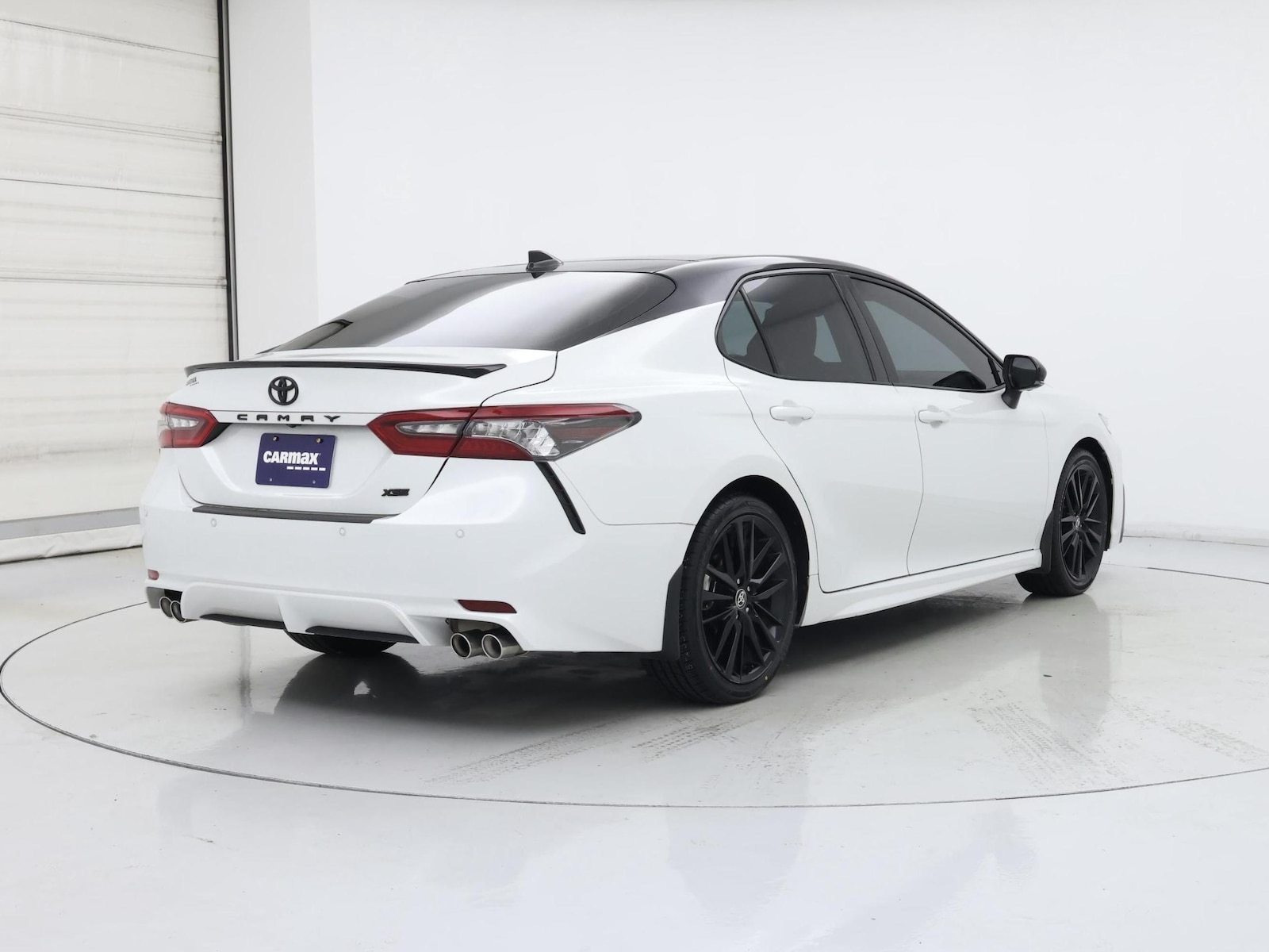 2023 Toyota Camry XSE - Photo 9