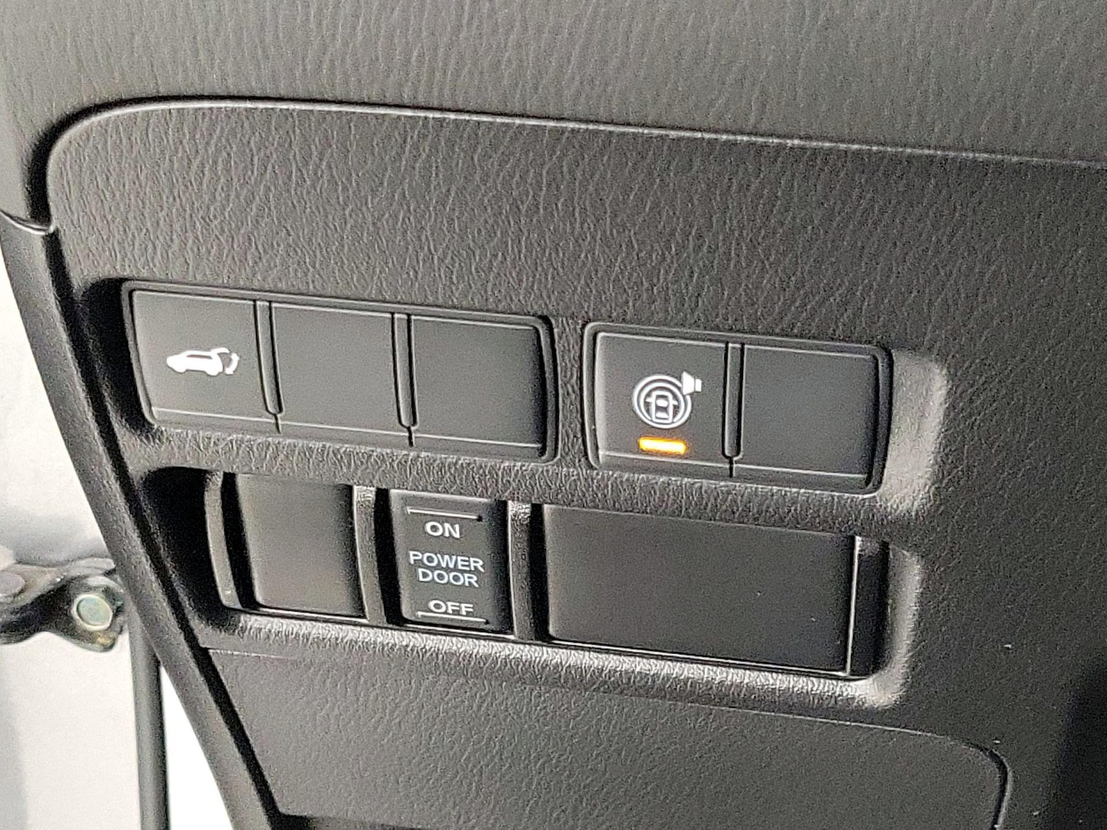 2021 Nissan Armada SL - Photo 14