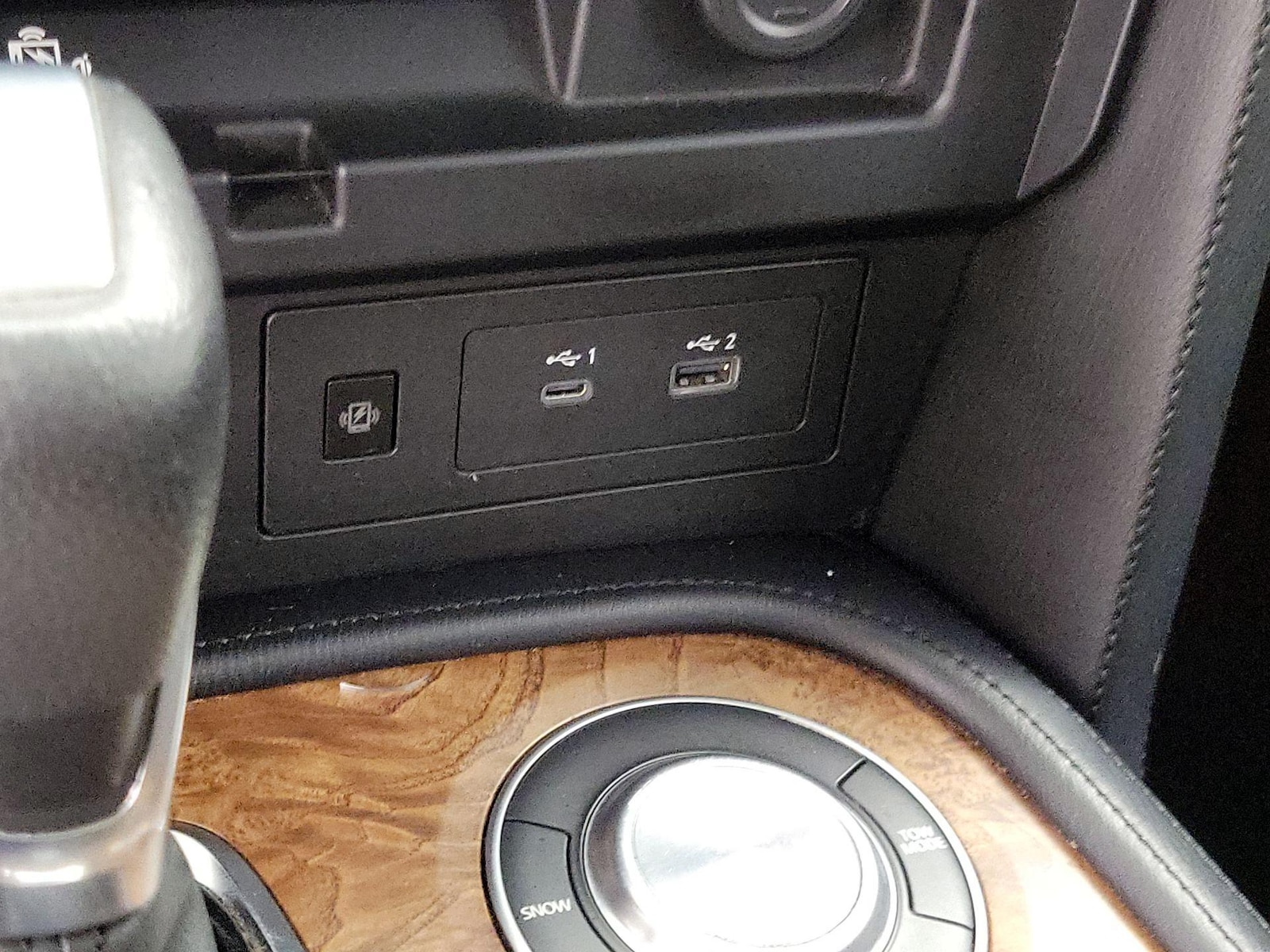 2021 Nissan Armada SL - Photo 19