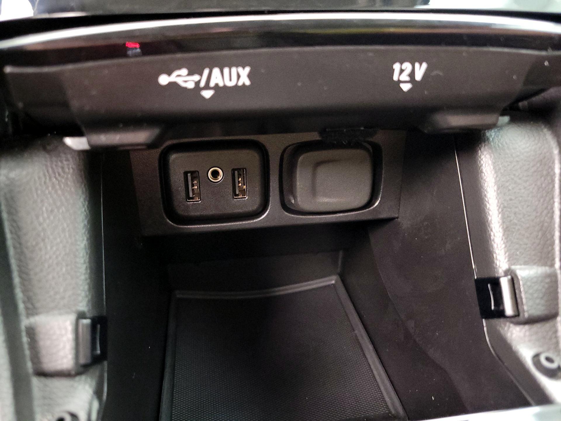 Thumbnail: 2021 Buick Encore - 18